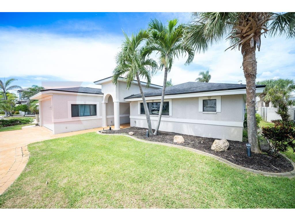 166 Bayside Drive Clearwater Beach FL 33767 TB8423867 image2