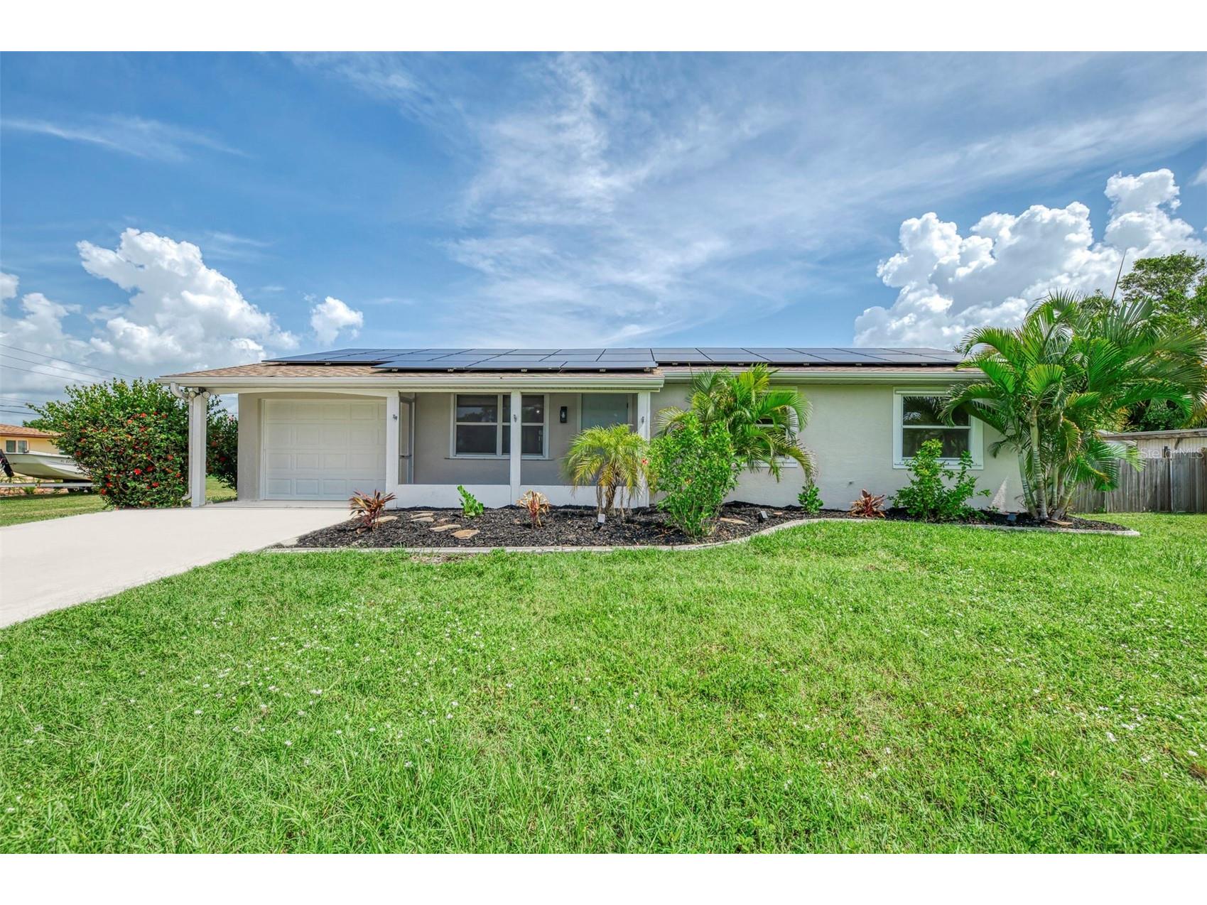 166 Chatham Street NW Port Charlotte FL 33952 N6145086 image1