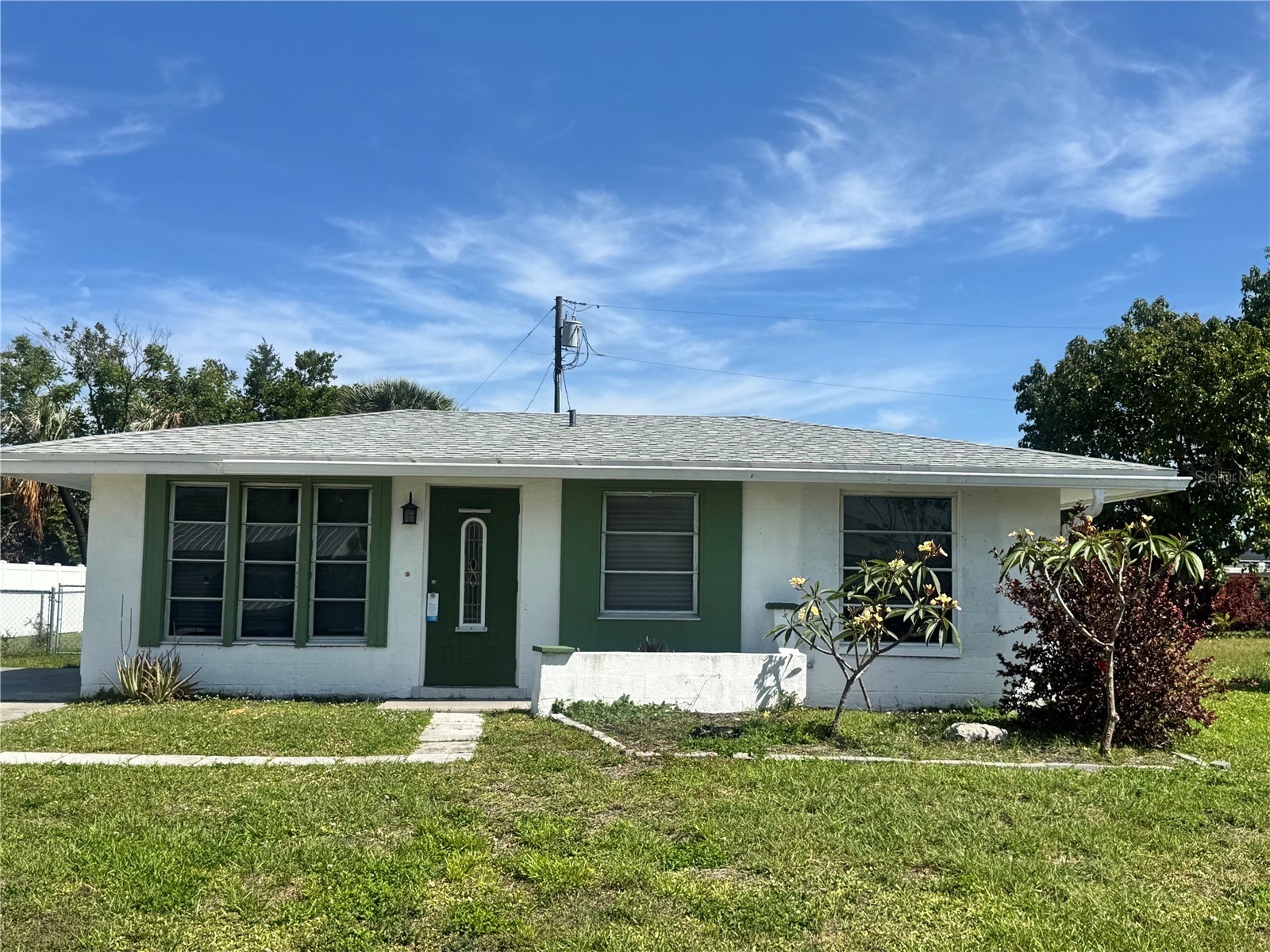 166 Dartmouth Drive NW Port Charlotte FL 33952 D6147031 image1