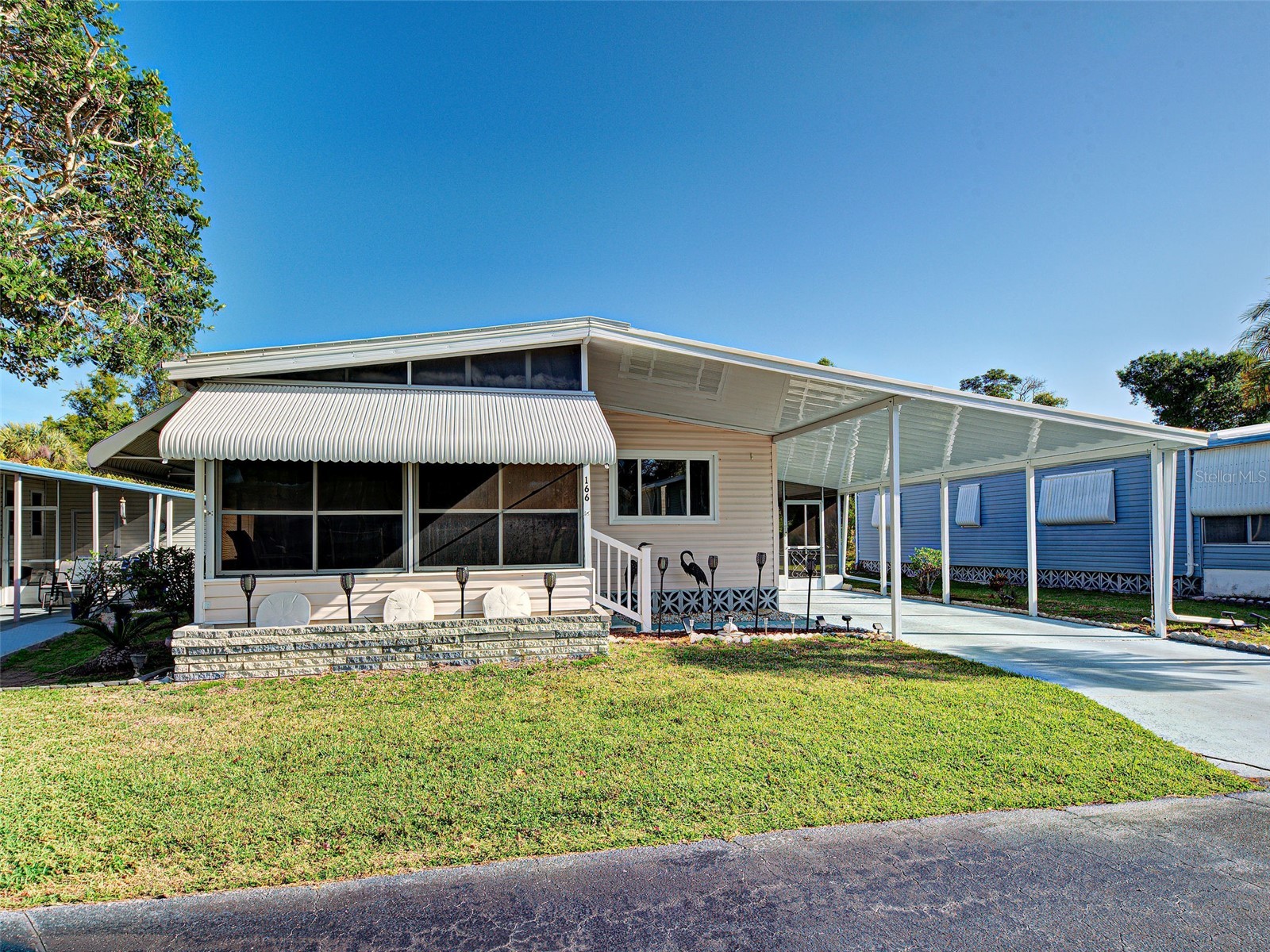 166 Edgewood Drive Osprey FL 34229 A4687852 image1