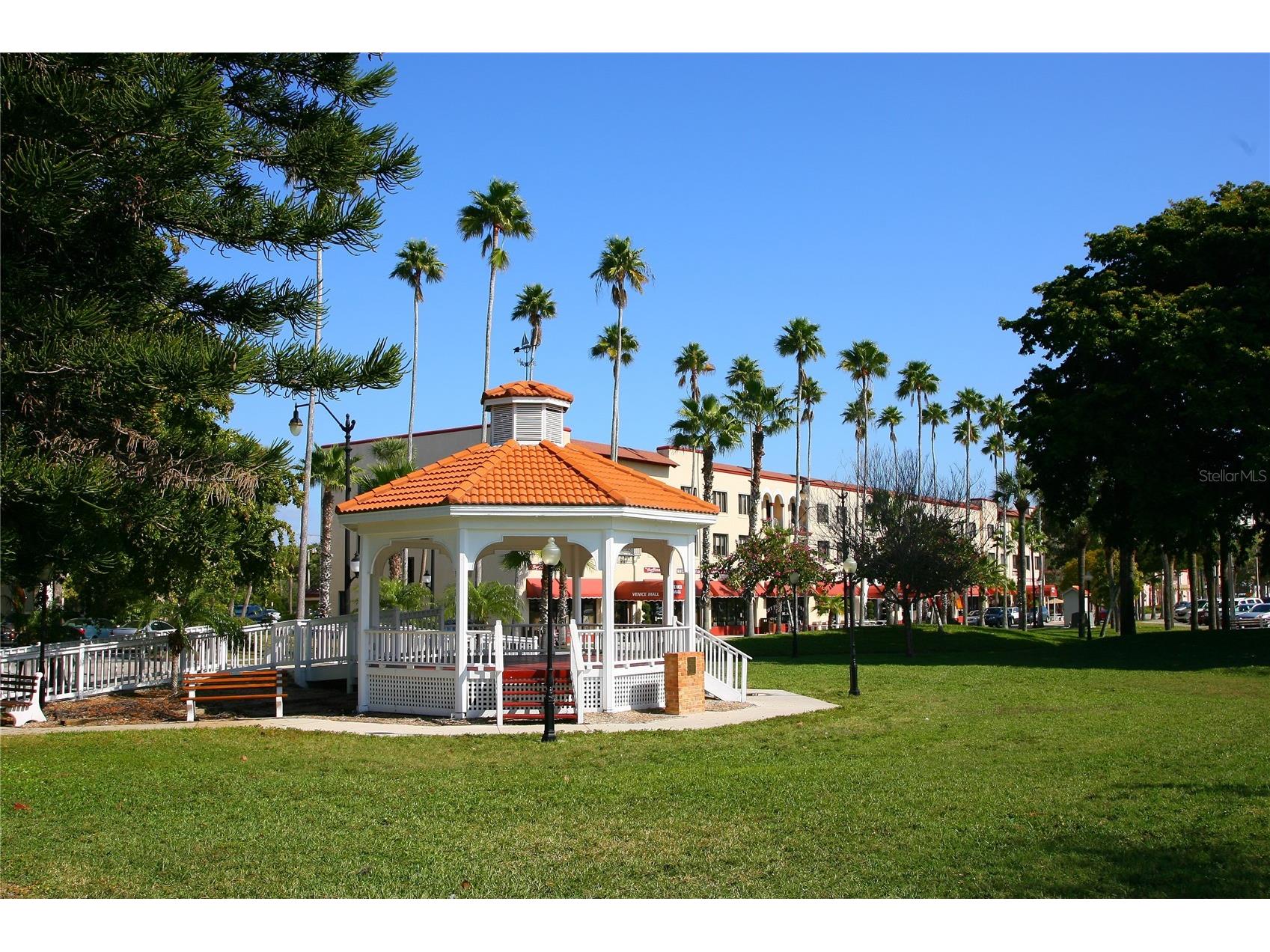 166 Edgewood Drive Osprey FL 34229 A4687852 image75