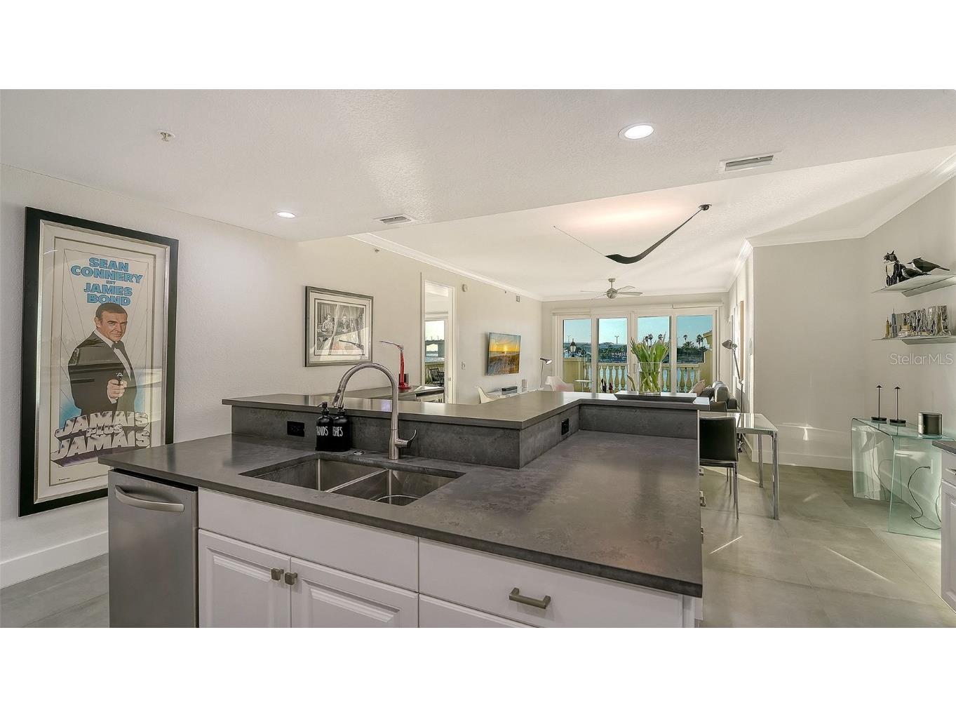 166 Golden Gate Point #22 Sarasota FL 34236 - SARASOTA BAY A4672526 image18