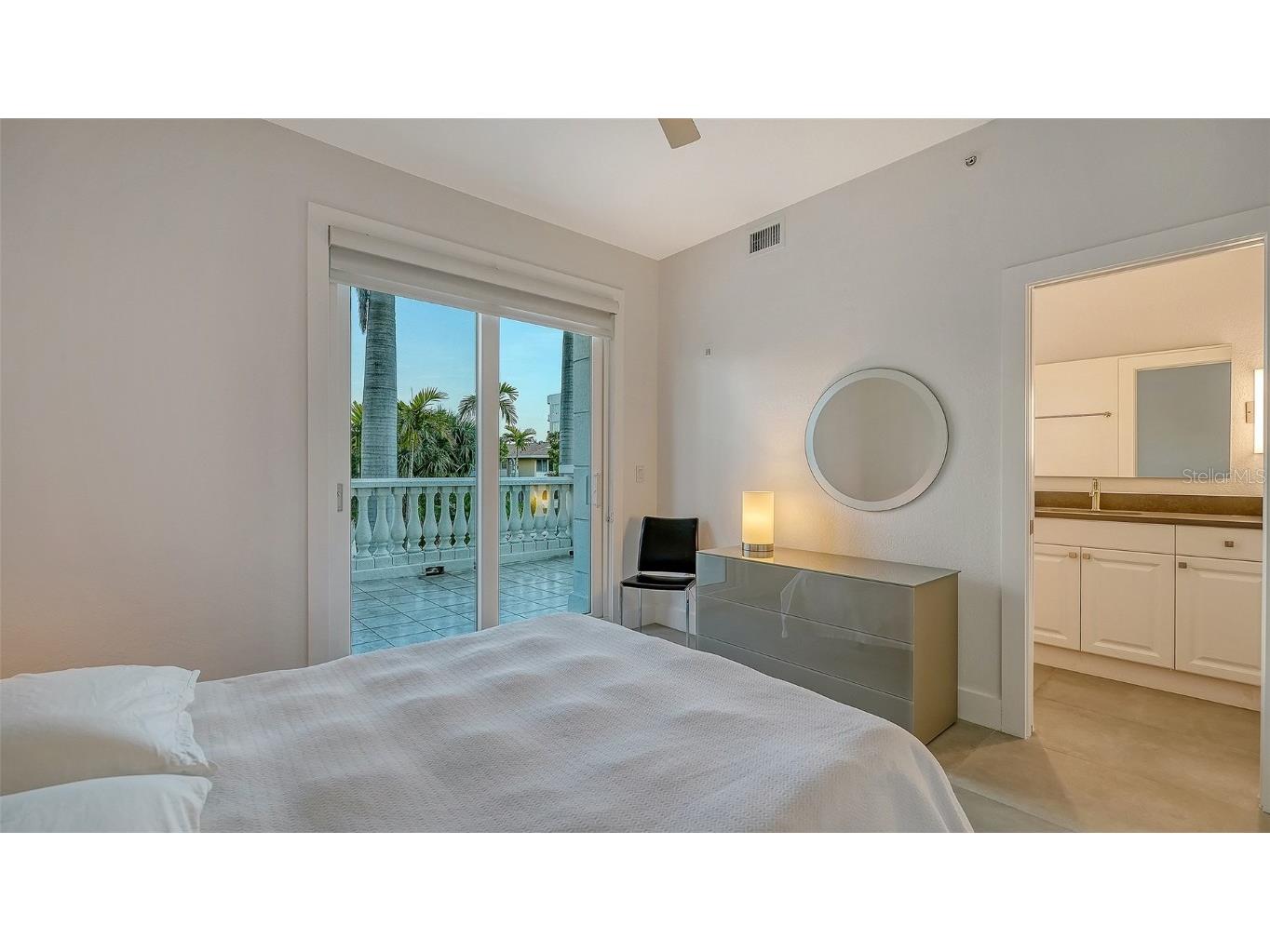 166 Golden Gate Point #22 Sarasota FL 34236 - SARASOTA BAY A4672526 image27