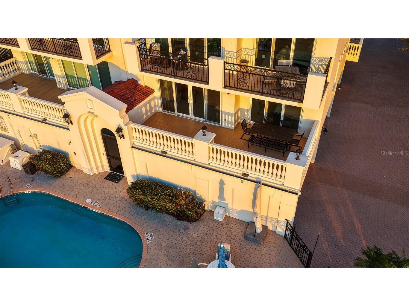 166 Golden Gate Point #22 Sarasota FL 34236 - SARASOTA BAY A4672526 image6