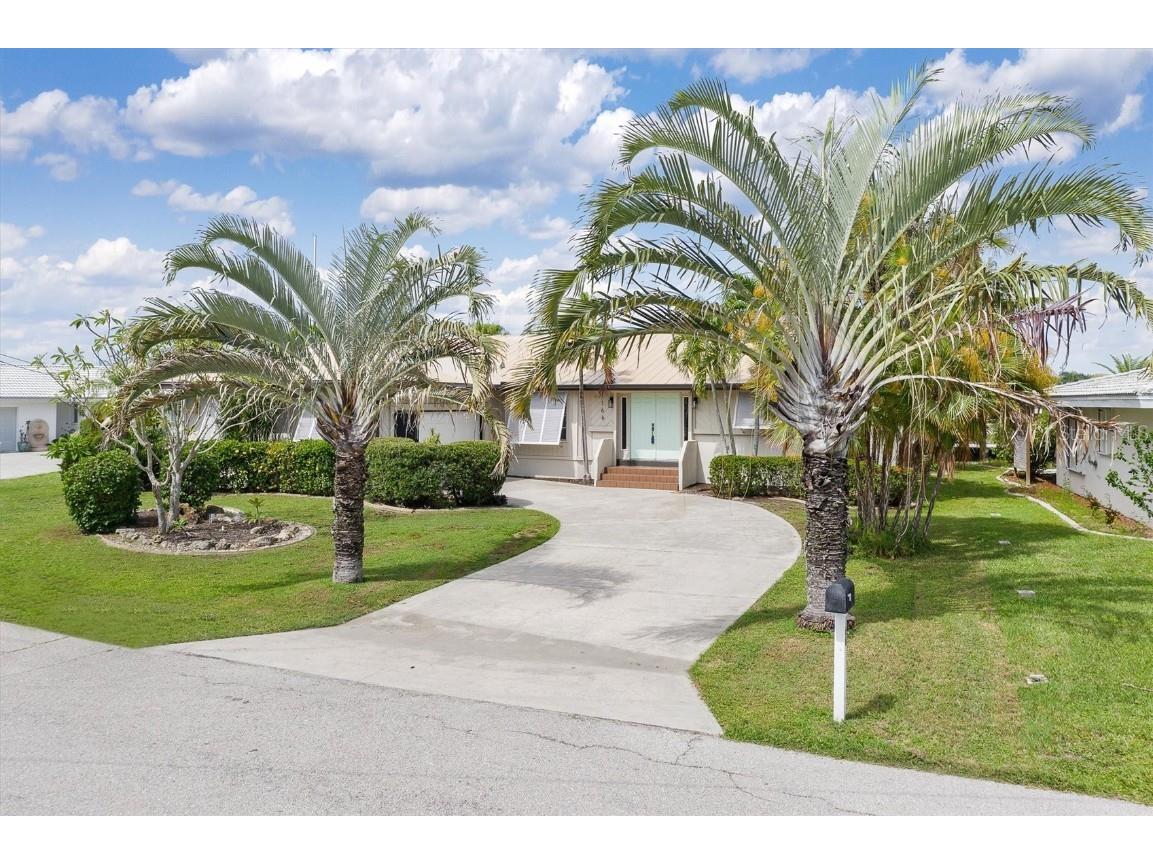166 Gulfview Road Punta Gorda FL 33950 C7472697 image1
