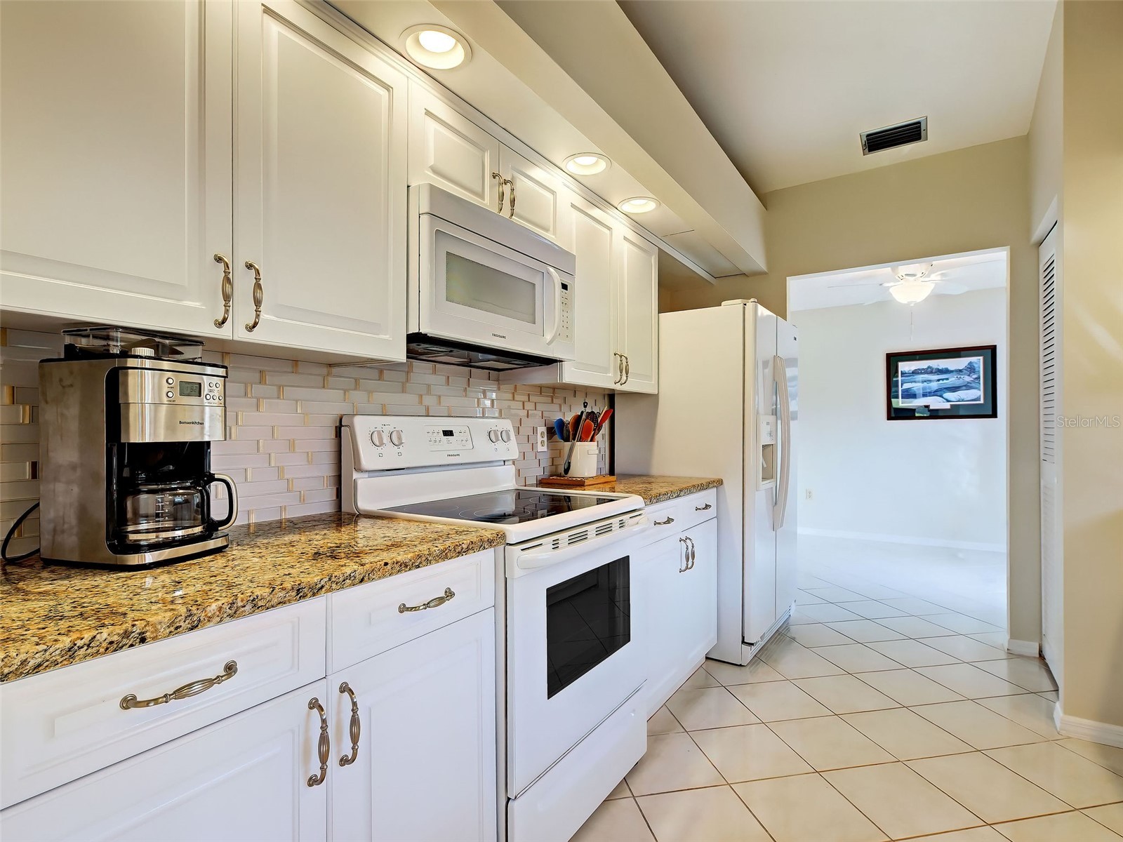 166 Southampton Place S #348 Venice FL 34293 N6141797 image15