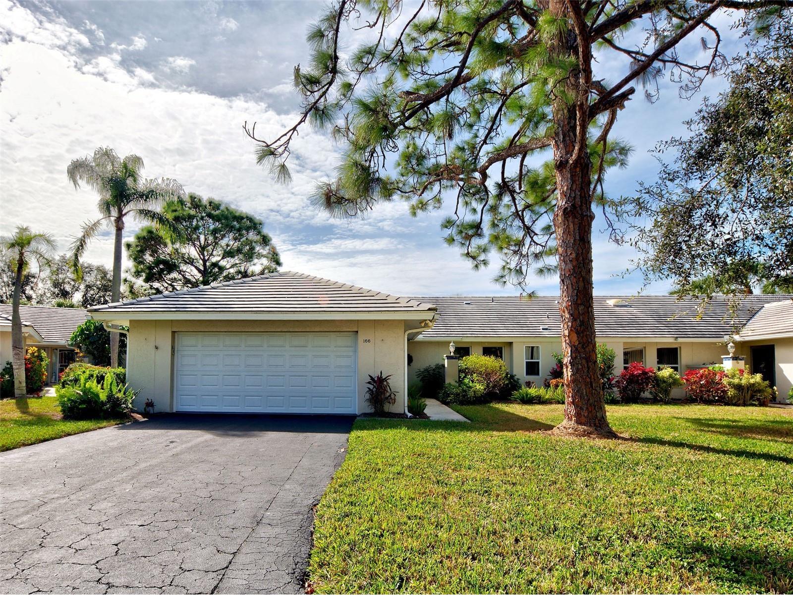 166 Southampton Place S #348 Venice FL 34293 N6141797 image2