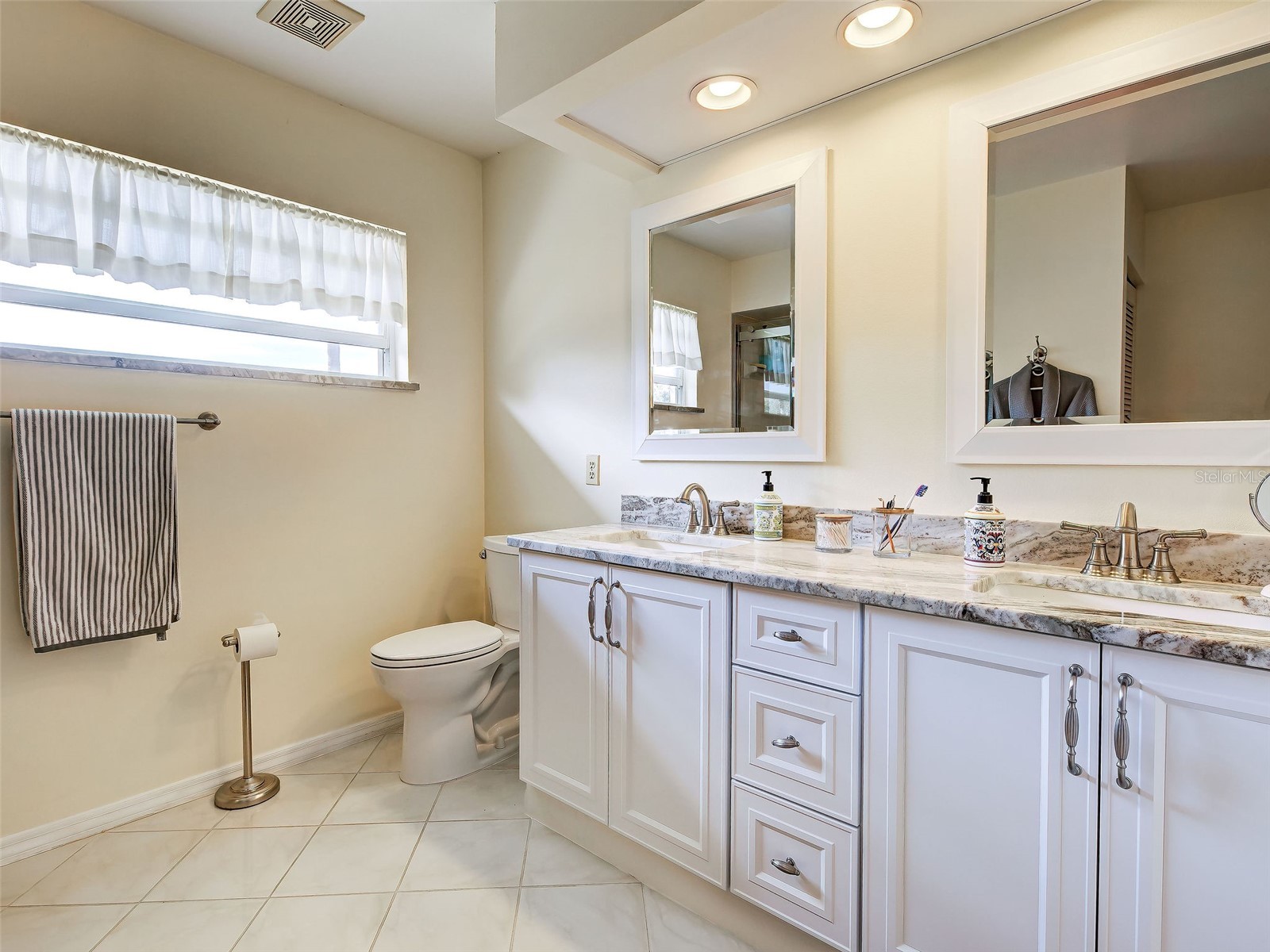 166 Southampton Place S #348 Venice FL 34293 N6141797 image25