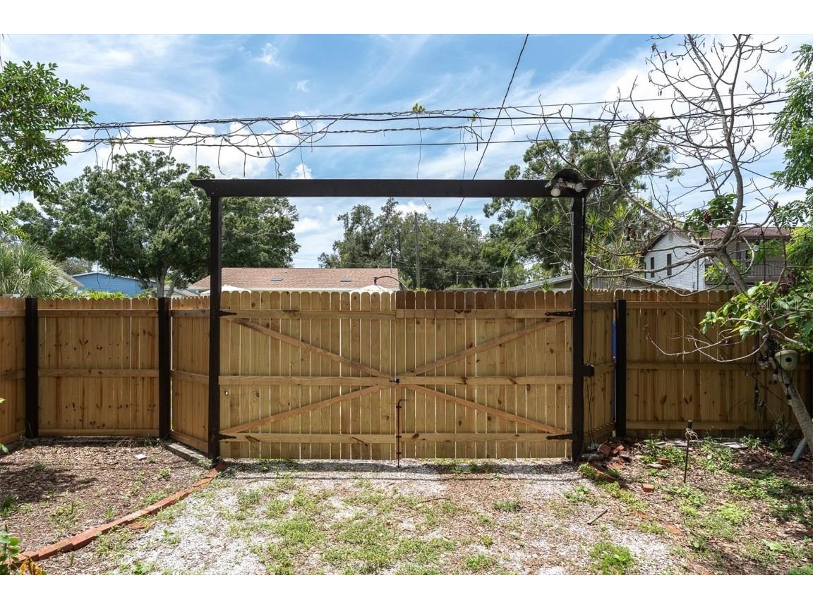 166 SW Lincoln Circle N Saint Petersburg FL 33703 TB8413491 image23