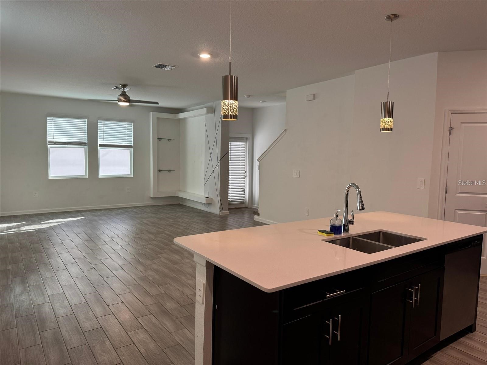 1660 Cross Prairie Parkway Kissimmee FL 34744 R4911380 image4