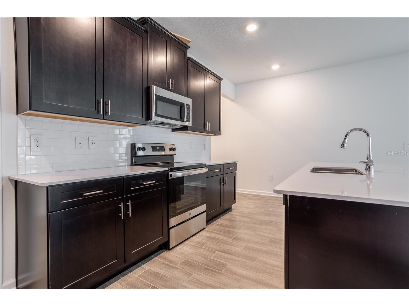 1660 Cross Prairie Parkway Kissimmee FL 34744 R4911380 image6