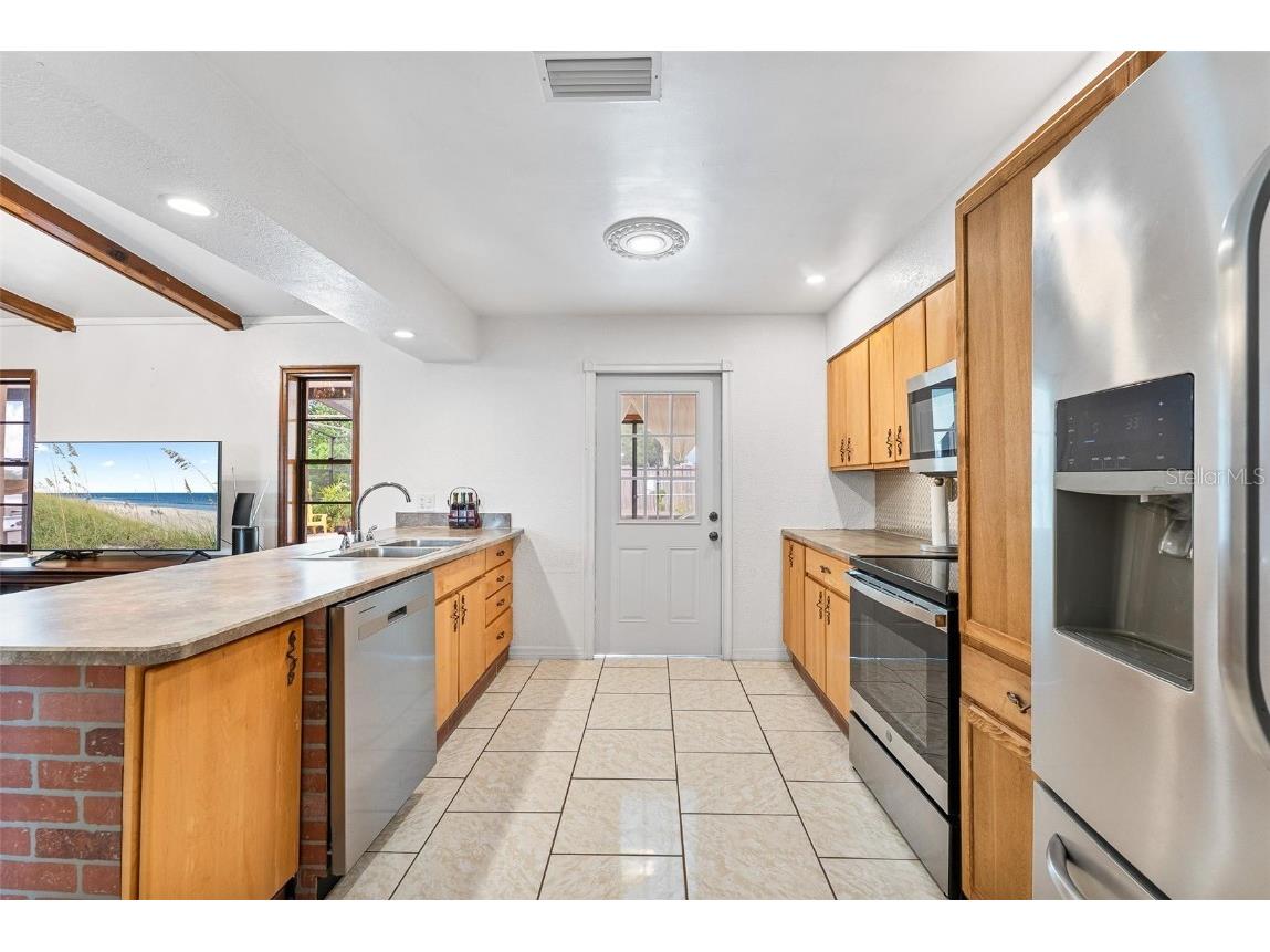 1660 E Apache Circle Deltona FL 32725 V4943221 image10