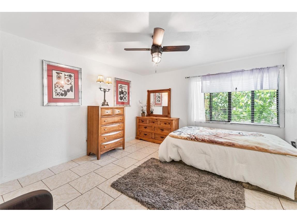 1660 E Apache Circle Deltona FL 32725 V4943221 image16