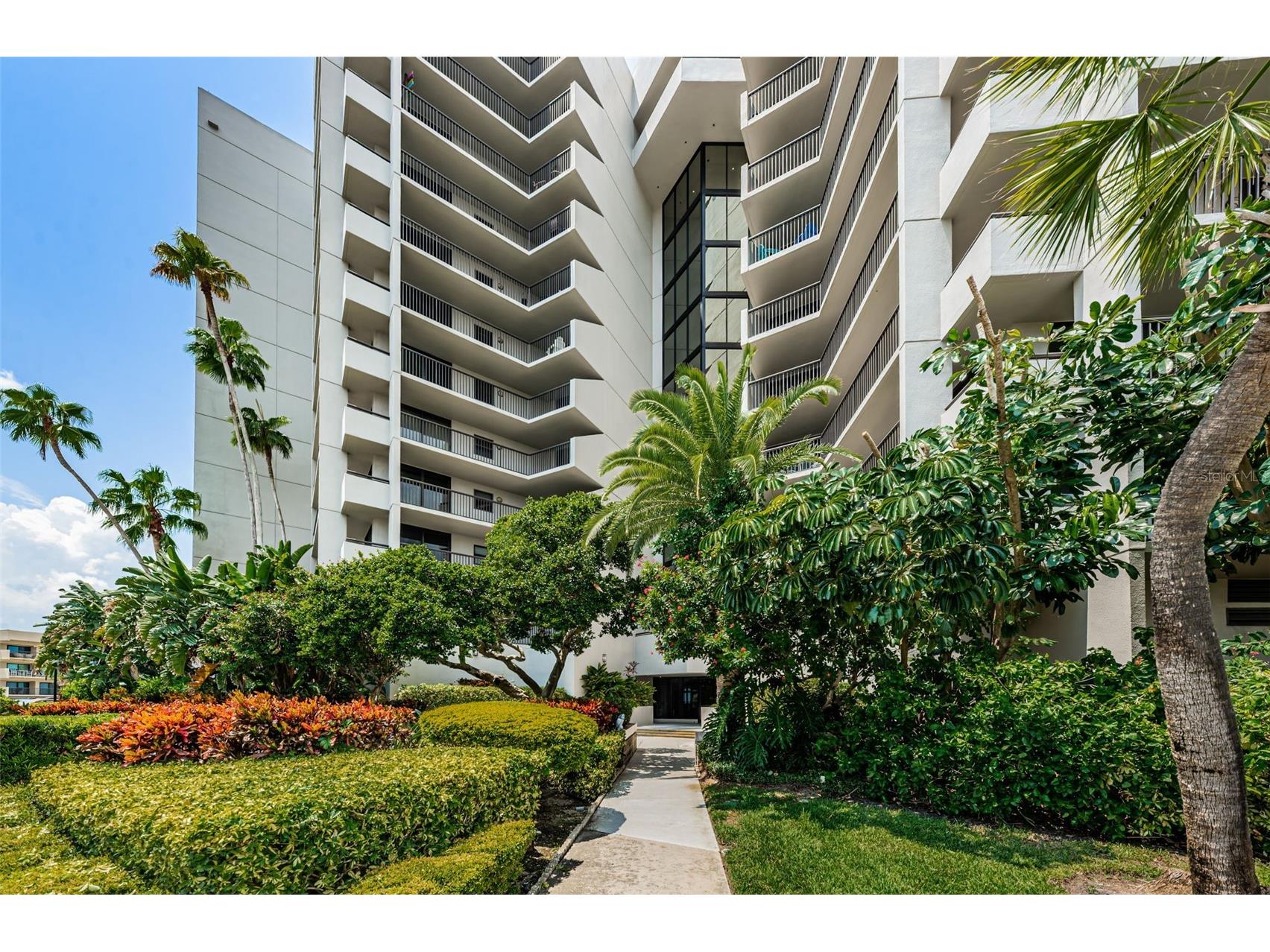 1660 Gulf Boulevard #1007 Clearwater Beach FL 33767 - GULF OF MEXICO & INTRACOASTAL TB8469992 image10