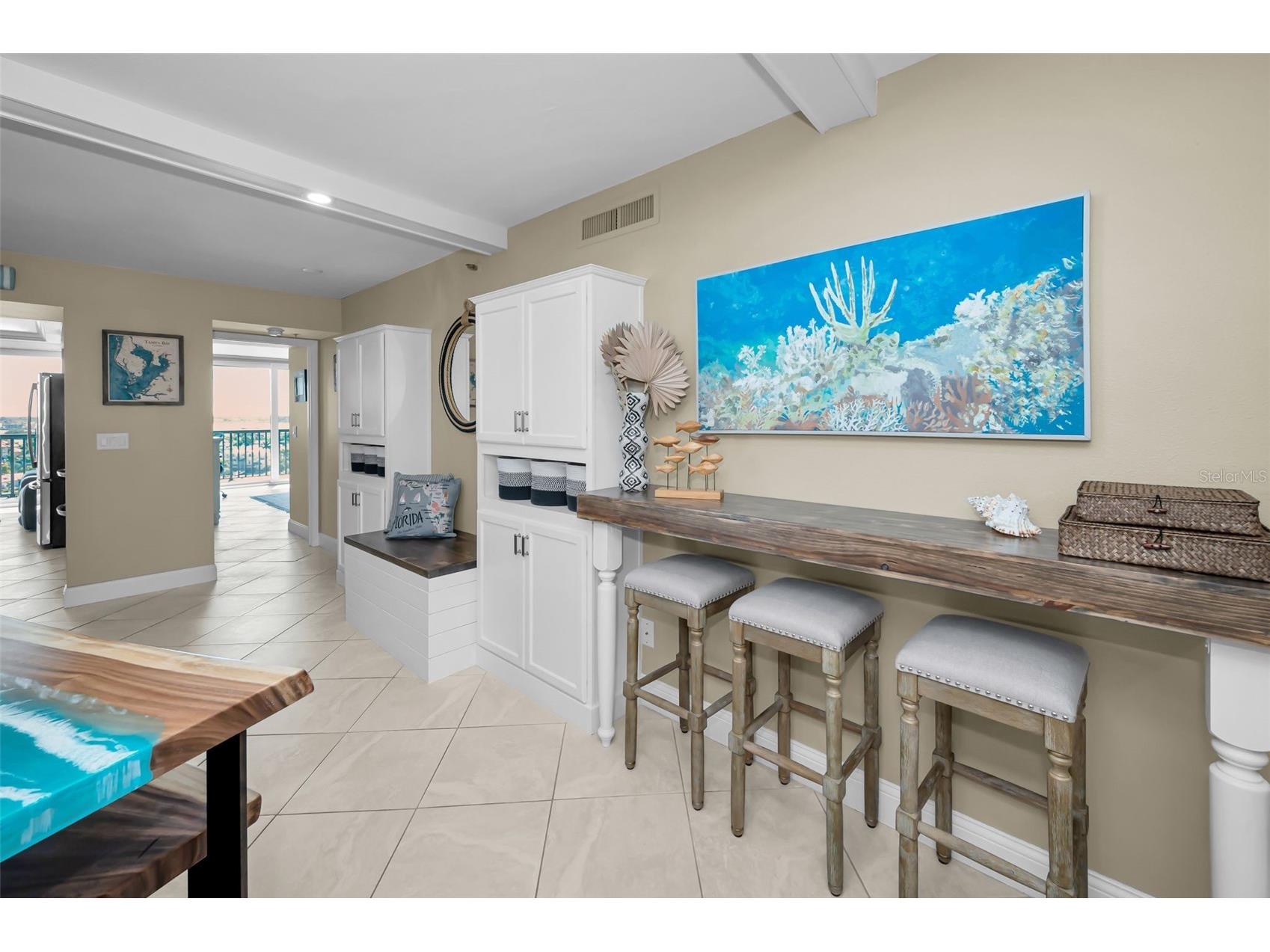 1660 Gulf Boulevard #1007 Clearwater Beach FL 33767 - GULF OF MEXICO & INTRACOASTAL TB8469992 image23