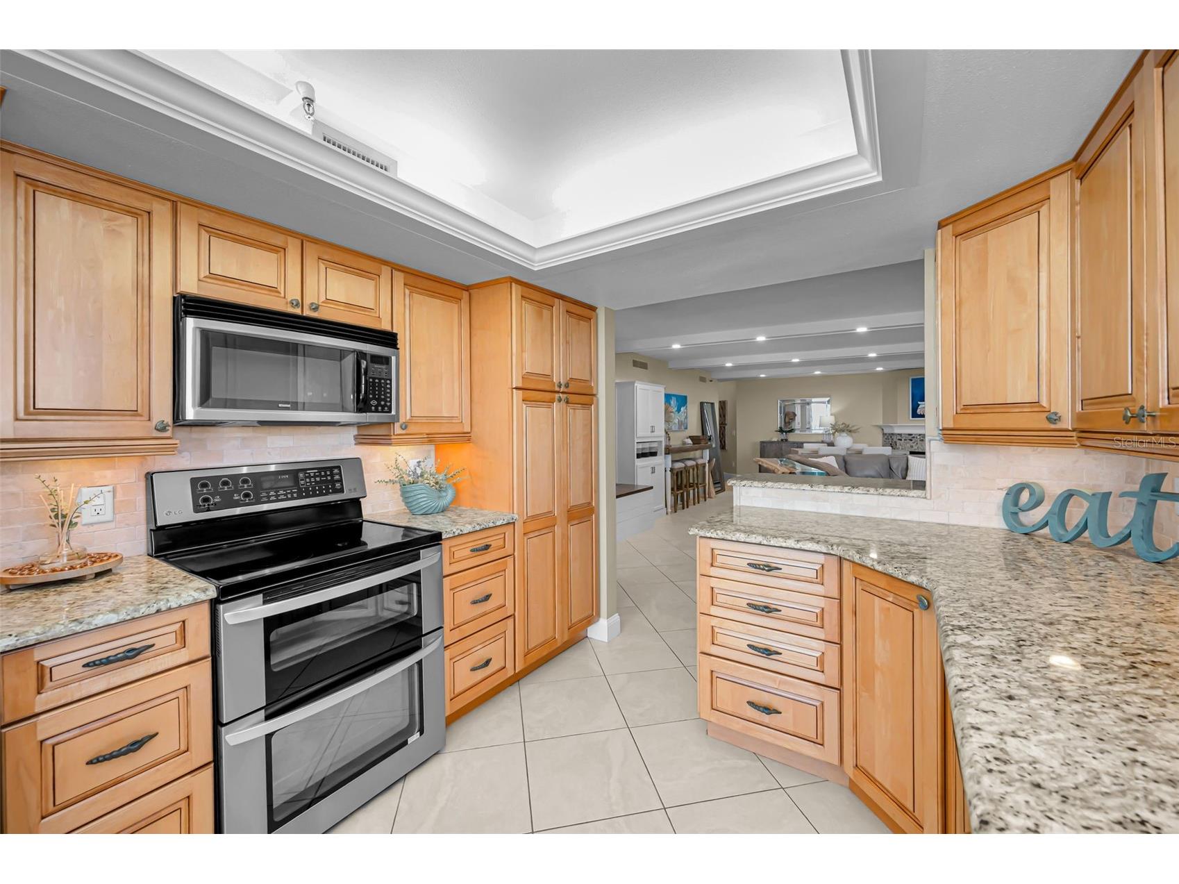 1660 Gulf Boulevard #1007 Clearwater Beach FL 33767 - GULF OF MEXICO & INTRACOASTAL TB8469992 image44