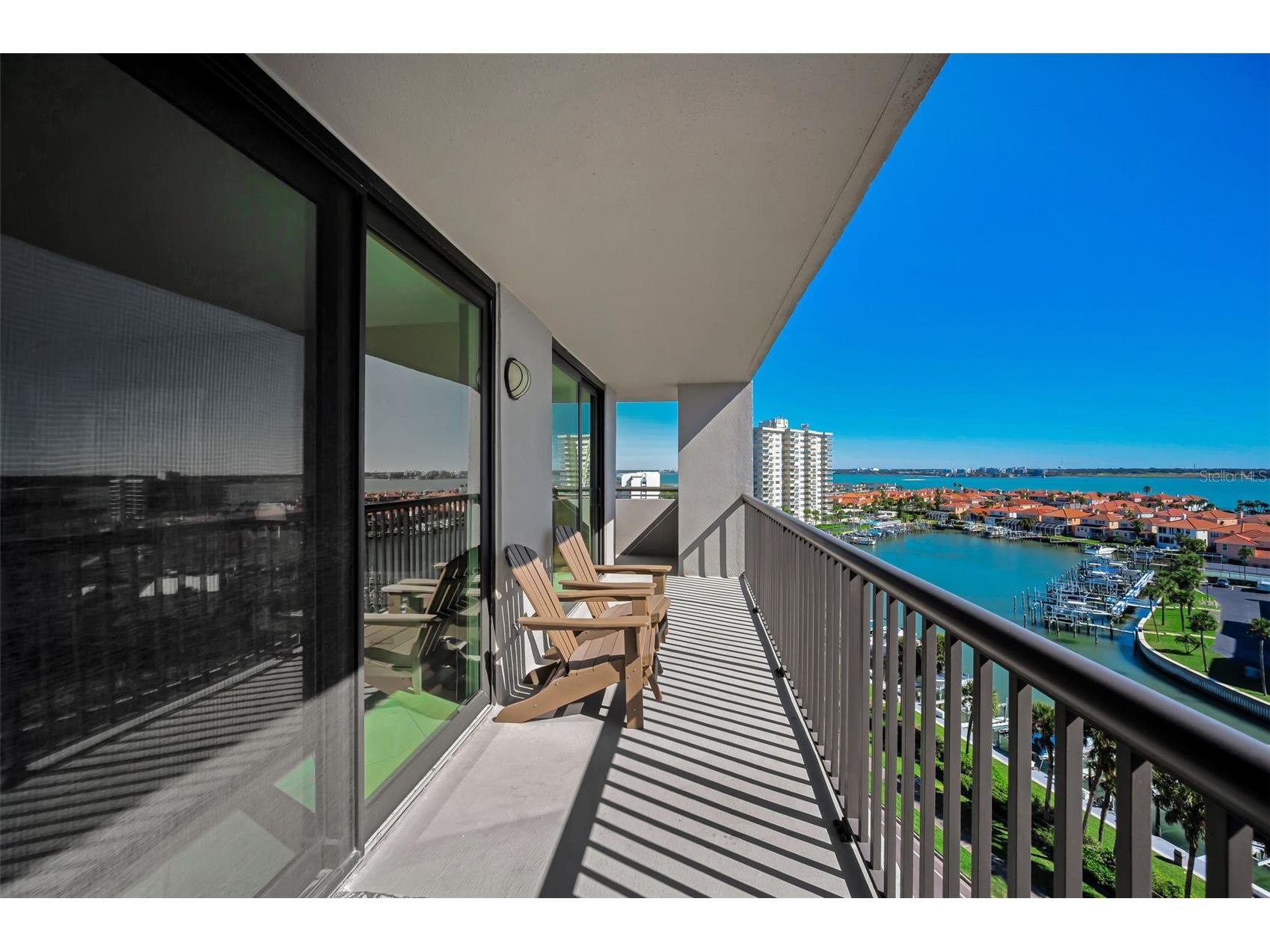 1660 Gulf Boulevard #1007 Clearwater Beach FL 33767 - GULF OF MEXICO & INTRACOASTAL TB8469992 image50