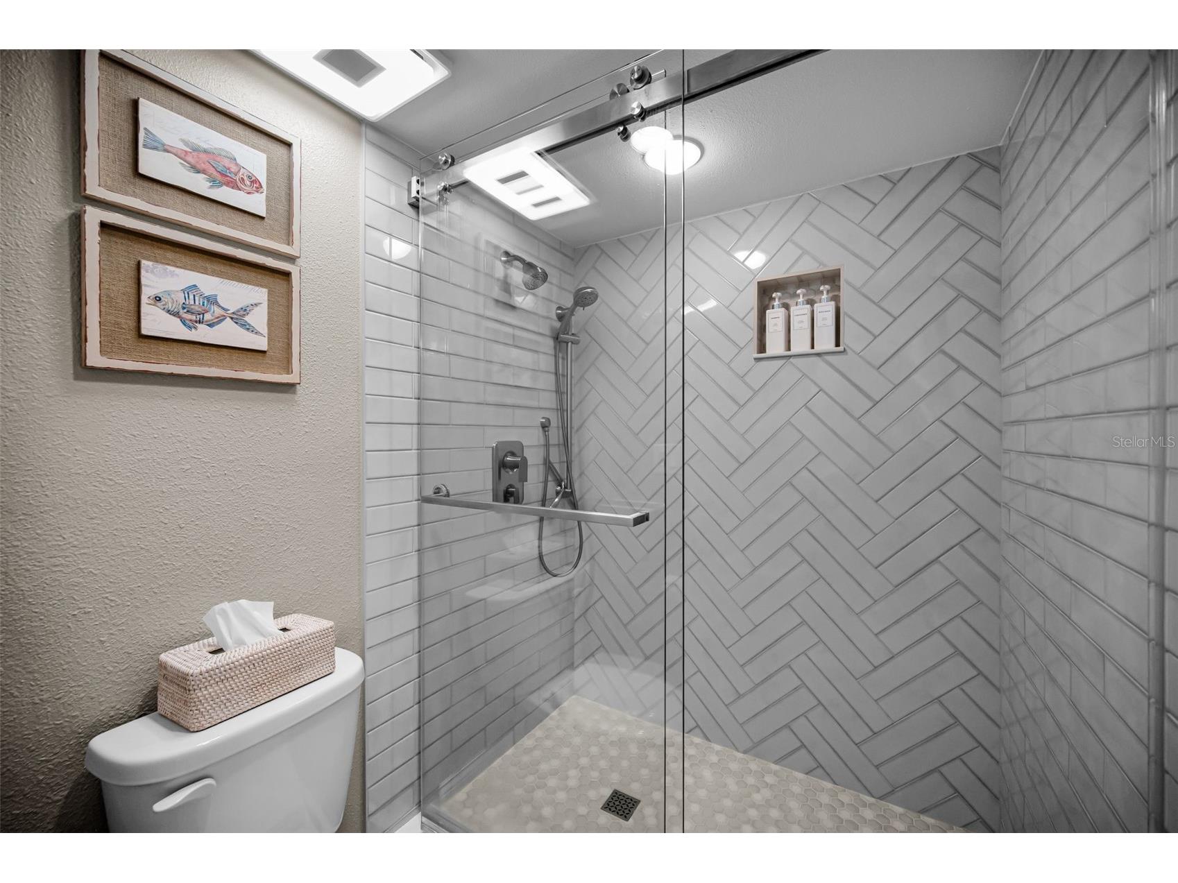 1660 Gulf Boulevard #1007 Clearwater Beach FL 33767 - GULF OF MEXICO & INTRACOASTAL TB8469992 image62