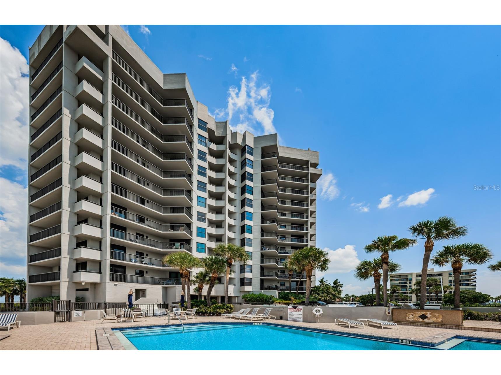 1660 Gulf Boulevard #1007 Clearwater Beach FL 33767 - GULF OF MEXICO & INTRACOASTAL TB8469992 image67