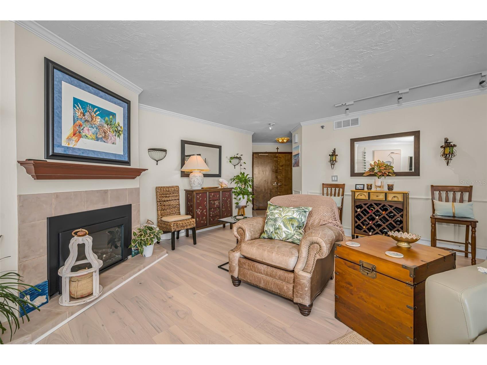 1660 Gulf Boulevard #202 Clearwater Beach FL 33767 - GULF OF MEXICO TB8505177 image24