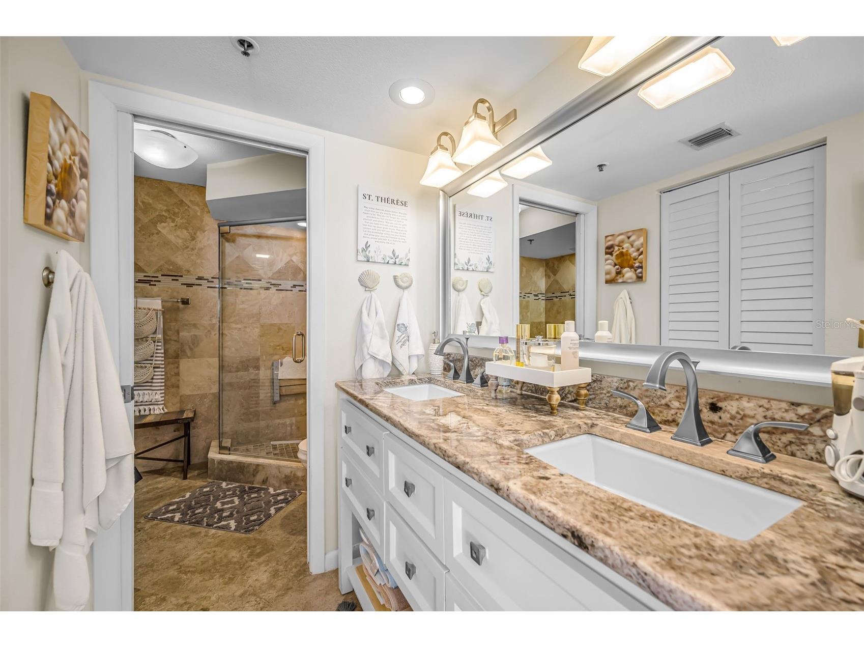 1660 Gulf Boulevard #202 Clearwater Beach FL 33767 - GULF OF MEXICO TB8505177 image46
