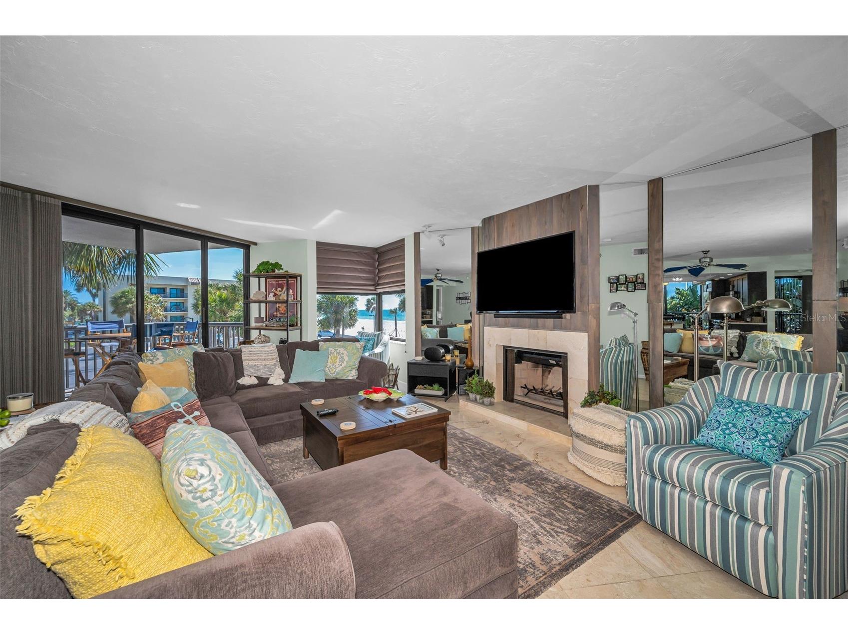 1660 Gulf Boulevard #208 Clearwater Beach FL 33767 - GULF OF MEXICO & INTRACOASTAL TB8506129 image25