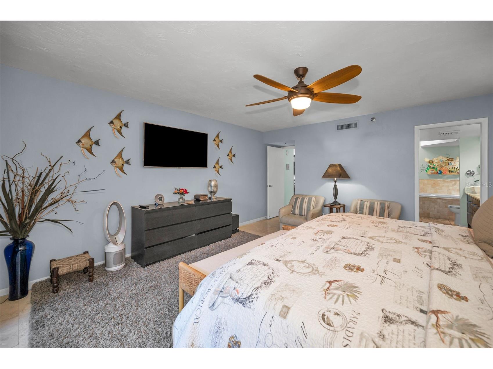 1660 Gulf Boulevard #208 Clearwater Beach FL 33767 - GULF OF MEXICO & INTRACOASTAL TB8506129 image48