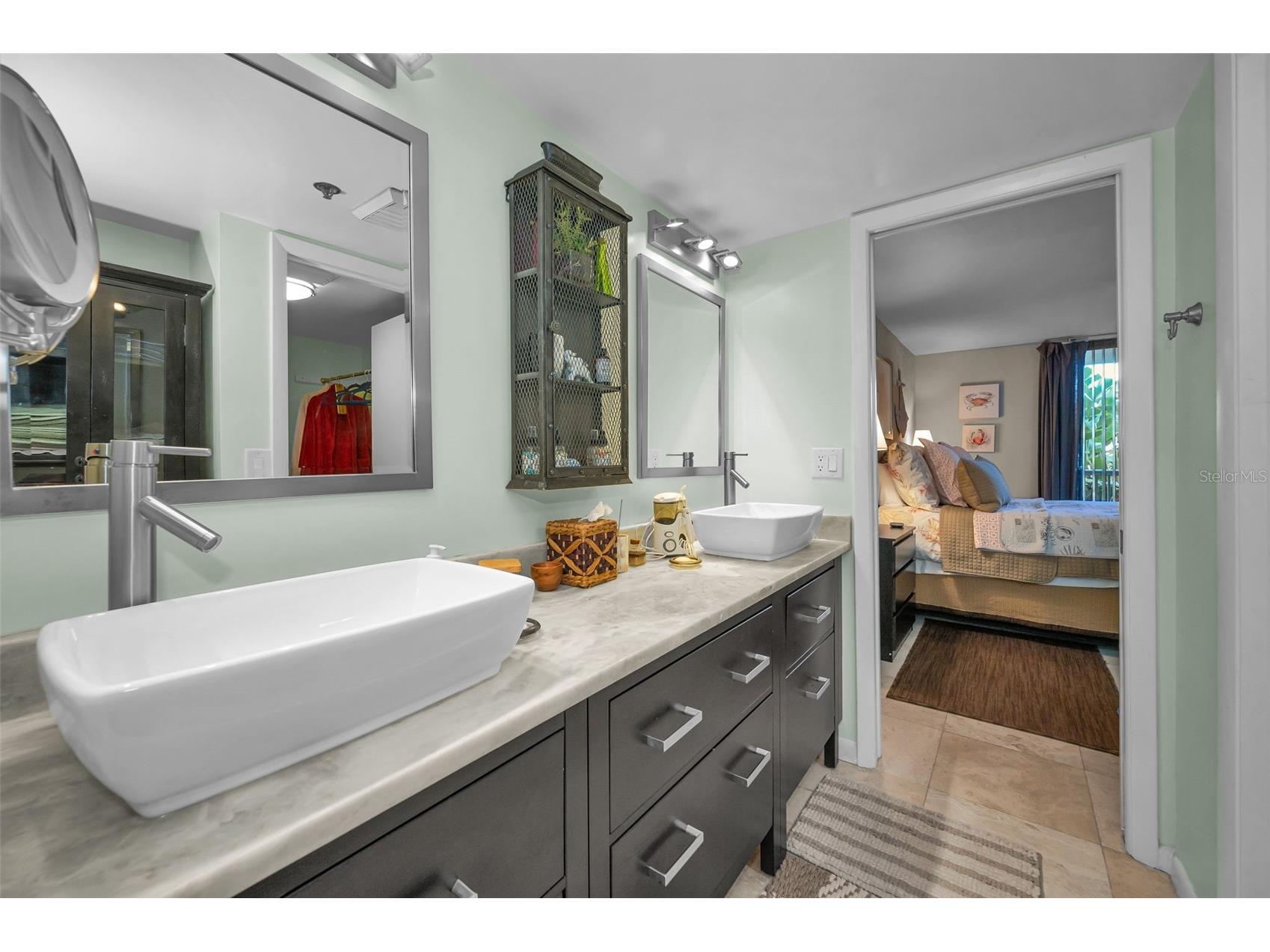 1660 Gulf Boulevard #208 Clearwater Beach FL 33767 - GULF OF MEXICO & INTRACOASTAL TB8506129 image53