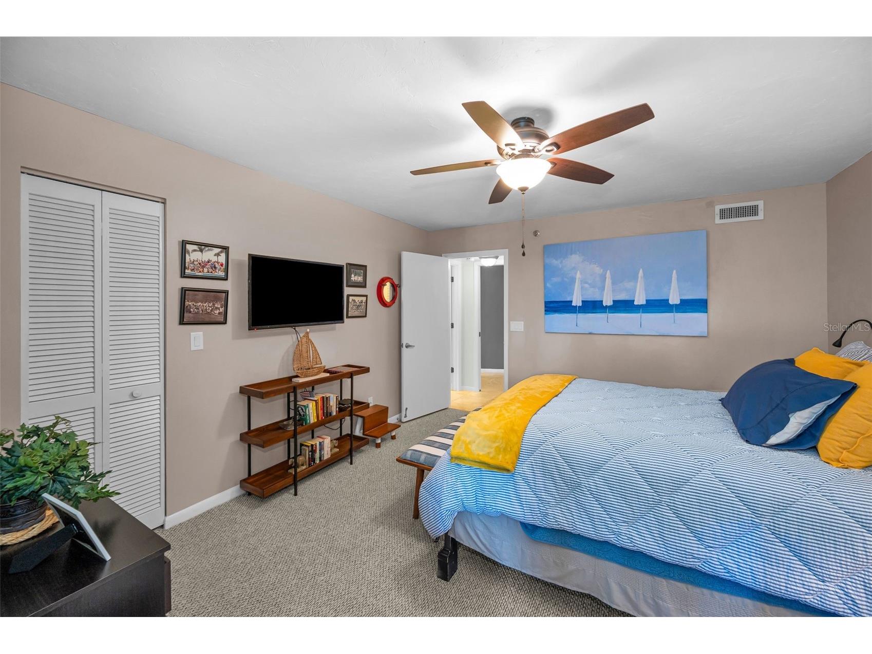 1660 Gulf Boulevard #208 Clearwater Beach FL 33767 - GULF OF MEXICO & INTRACOASTAL TB8506129 image59