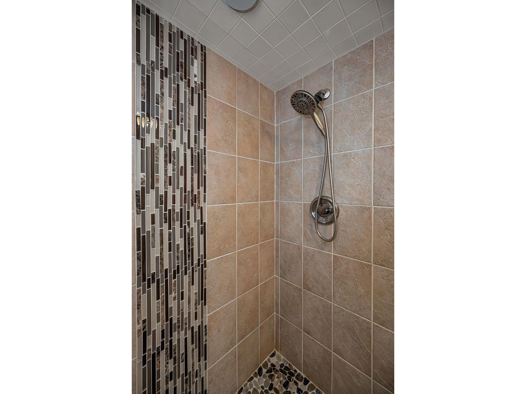 1660 Gulf Boulevard #208 Clearwater Beach FL 33767 - GULF OF MEXICO & INTRACOASTAL TB8506129 image63