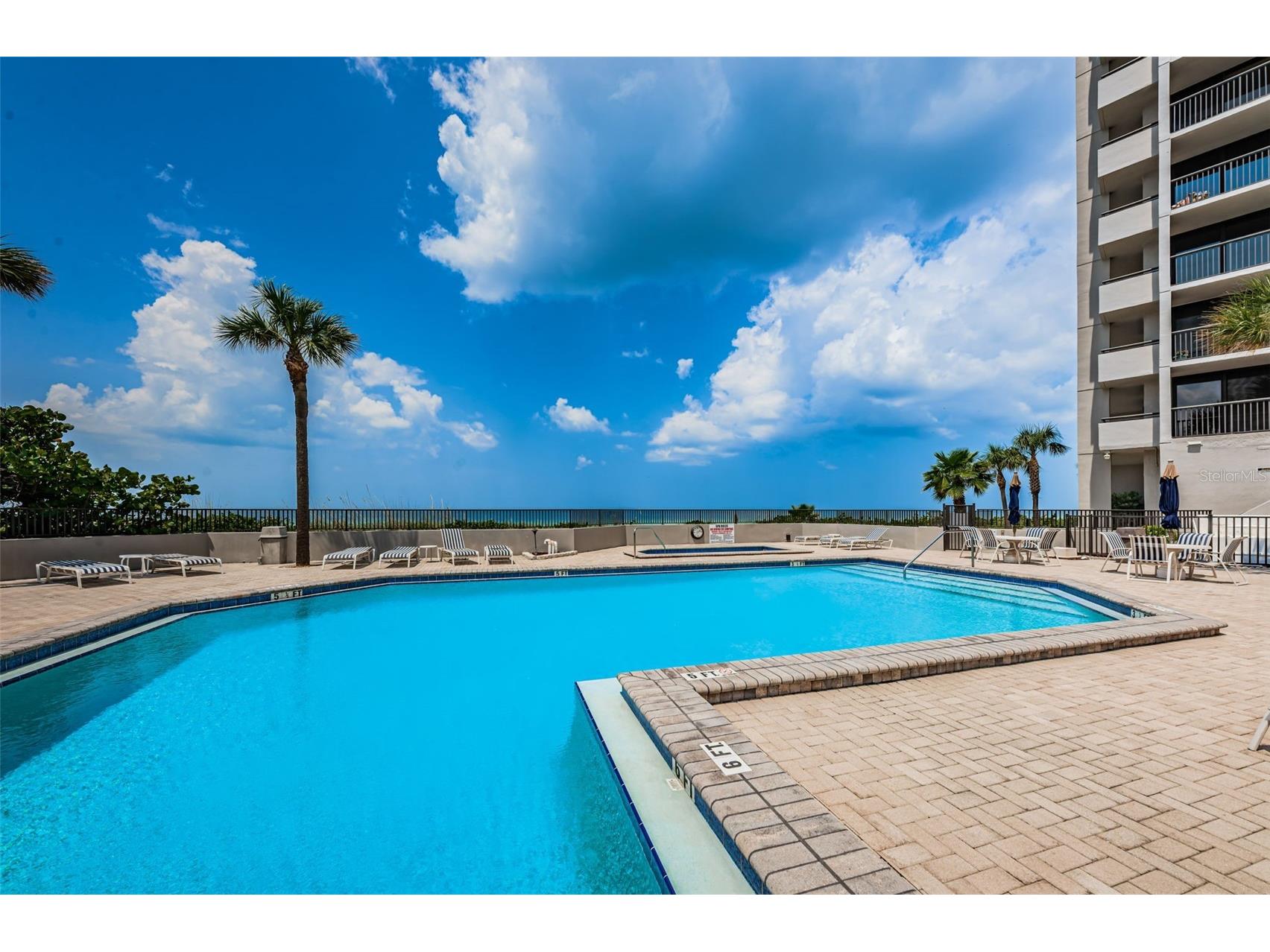 1660 Gulf Boulevard #208 Clearwater Beach FL 33767 - GULF OF MEXICO & INTRACOASTAL TB8506129 image65