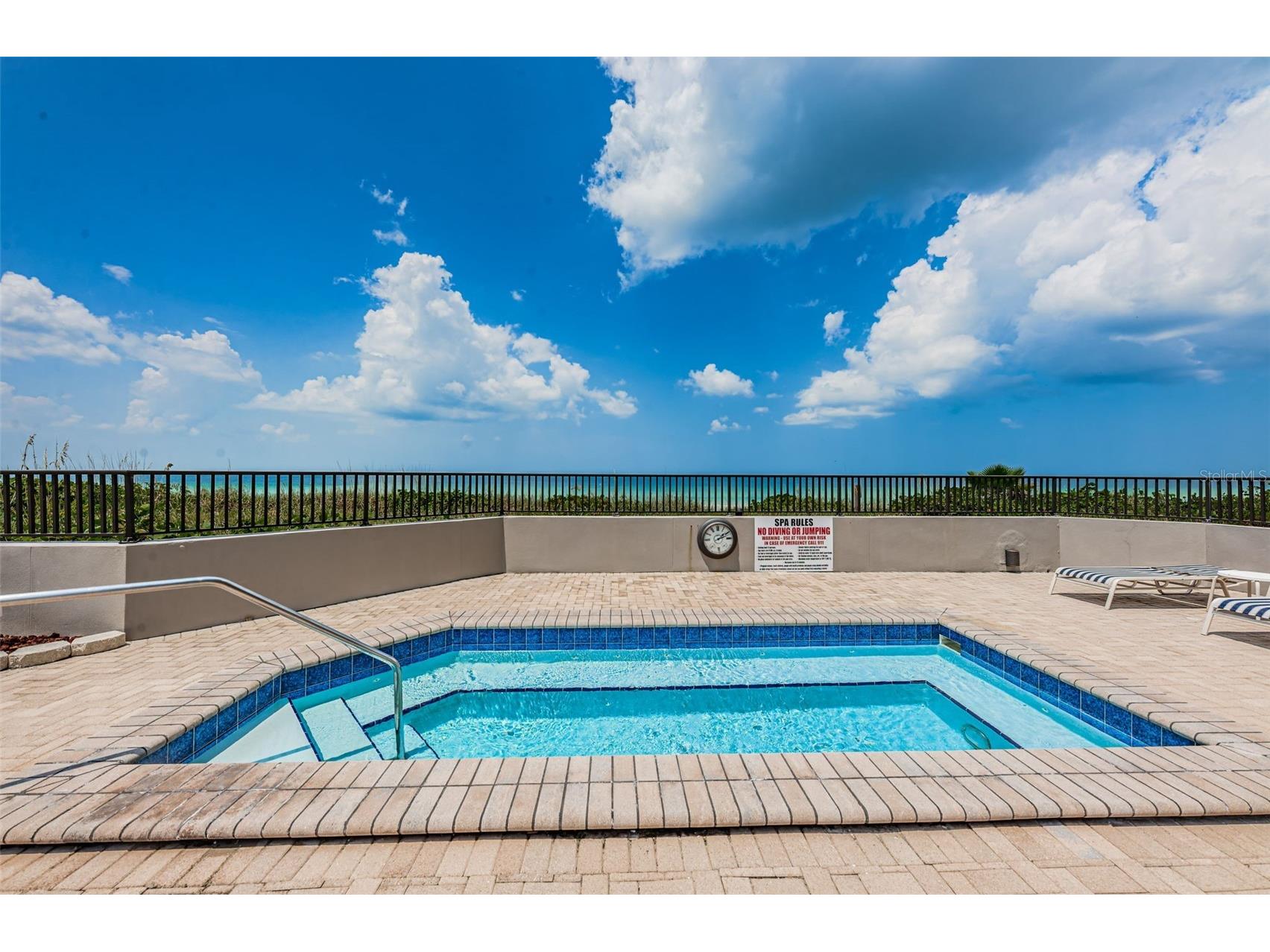 1660 Gulf Boulevard #208 Clearwater Beach FL 33767 - GULF OF MEXICO & INTRACOASTAL TB8506129 image66
