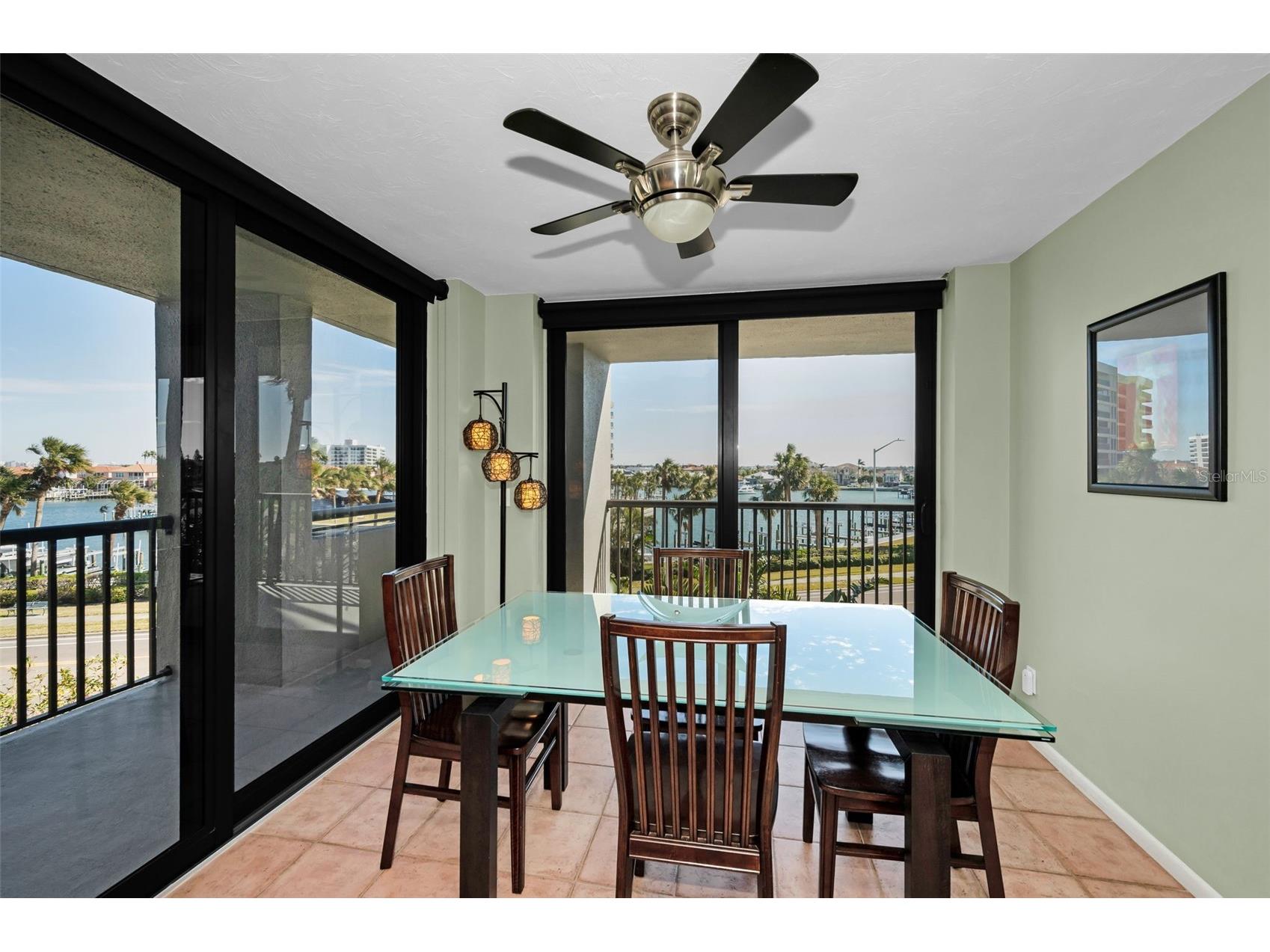 1660 Gulf Boulevard #307 Clearwater Beach FL 33767 - GULF OF MEXICO TB8476583 image30