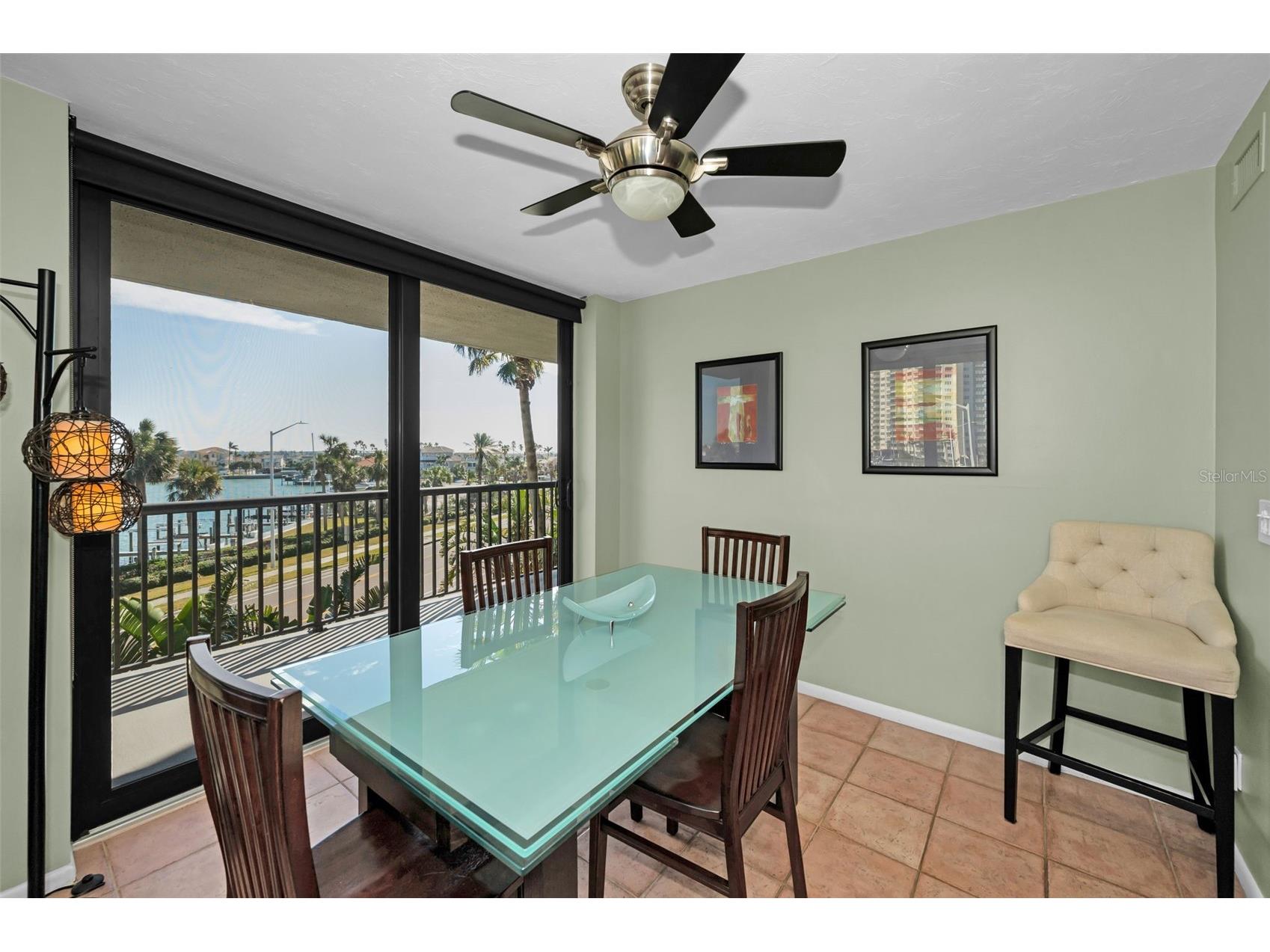 1660 Gulf Boulevard #307 Clearwater Beach FL 33767 - GULF OF MEXICO TB8476583 image32