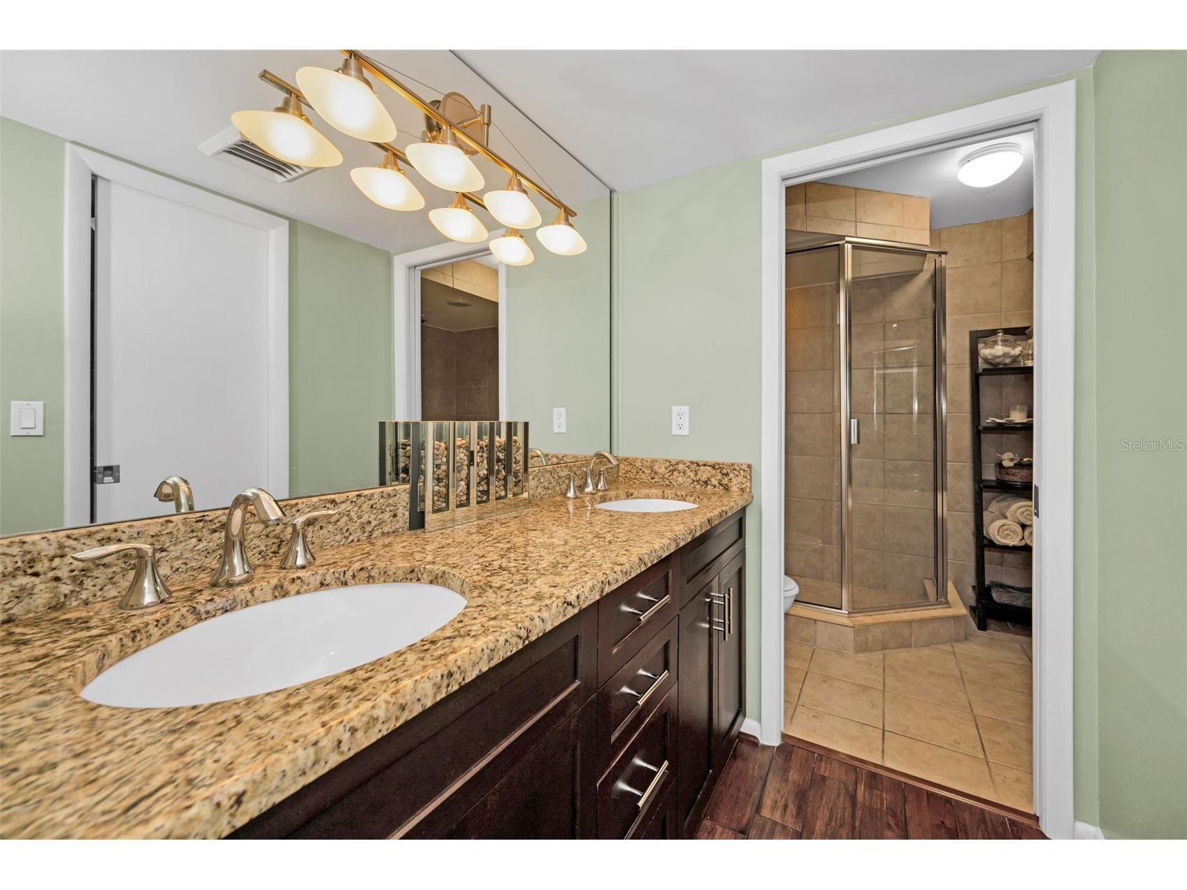 1660 Gulf Boulevard #307 Clearwater Beach FL 33767 - GULF OF MEXICO TB8476583 image39