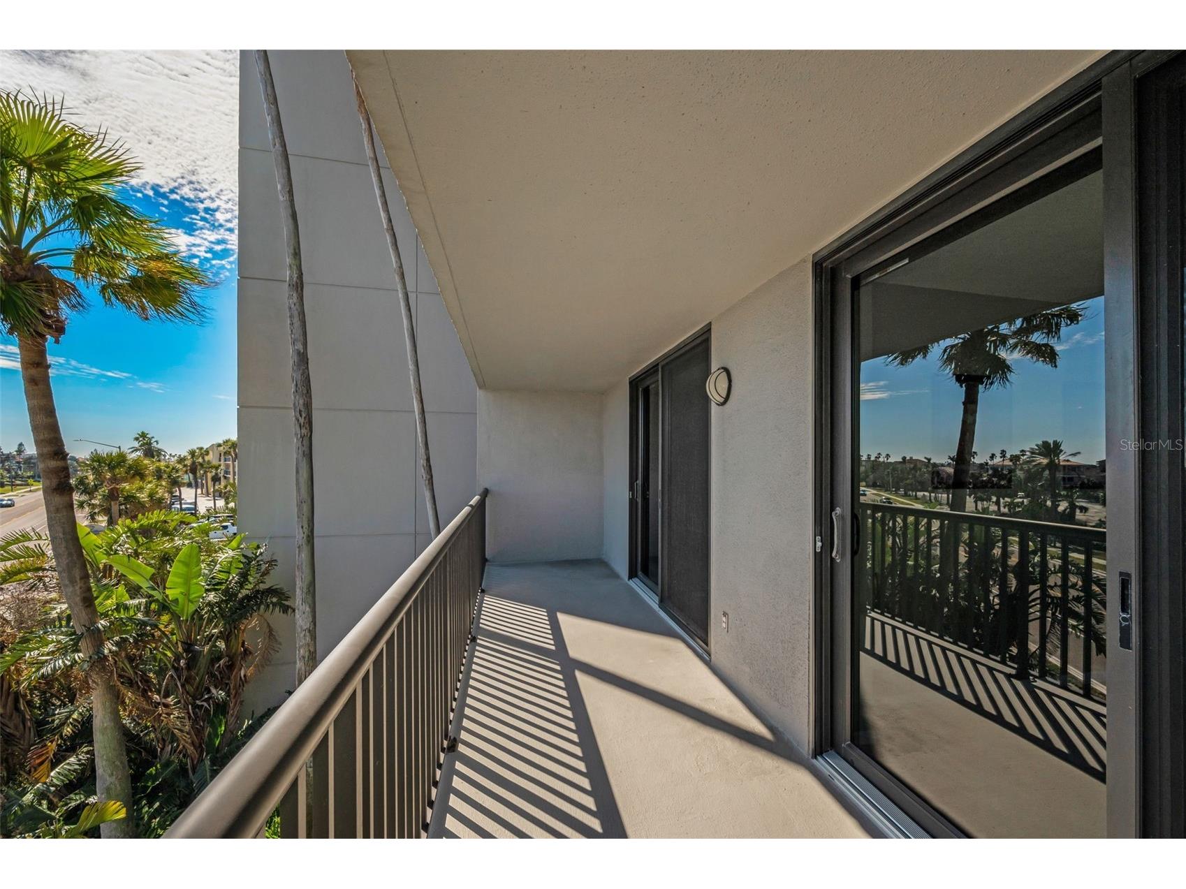 1660 Gulf Boulevard #307 Clearwater Beach FL 33767 - GULF OF MEXICO TB8476583 image47