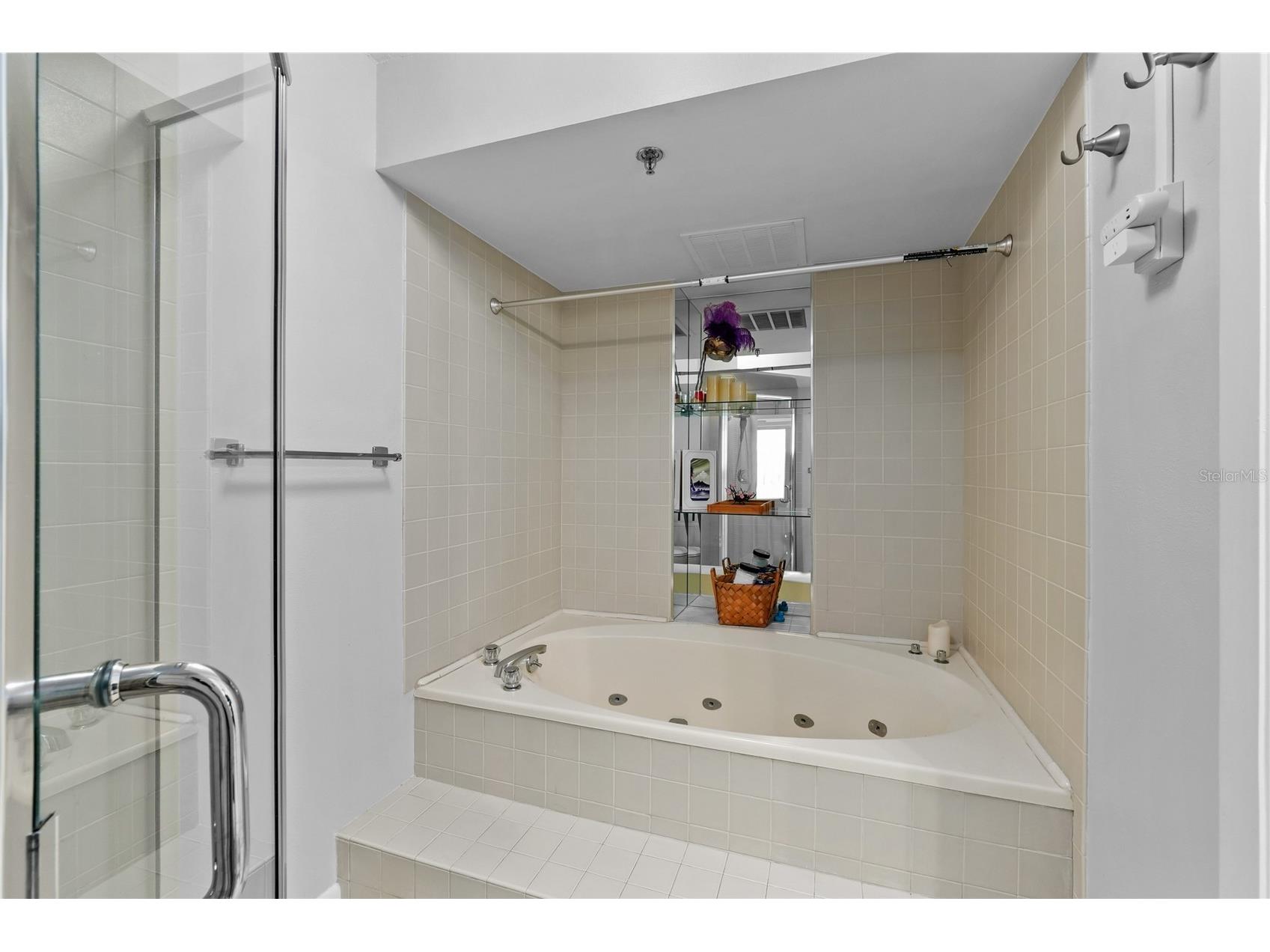 1660 Gulf Boulevard #807 Clearwater FL 33767 - GULF OF MEXICO TB8484695 image16