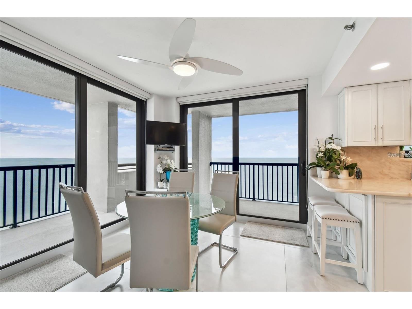 1660 Gulf Boulevard #PH1 Clearwater Beach FL 33767 - GULF OF AMERICA BEACH INTERC TB8472100 image11