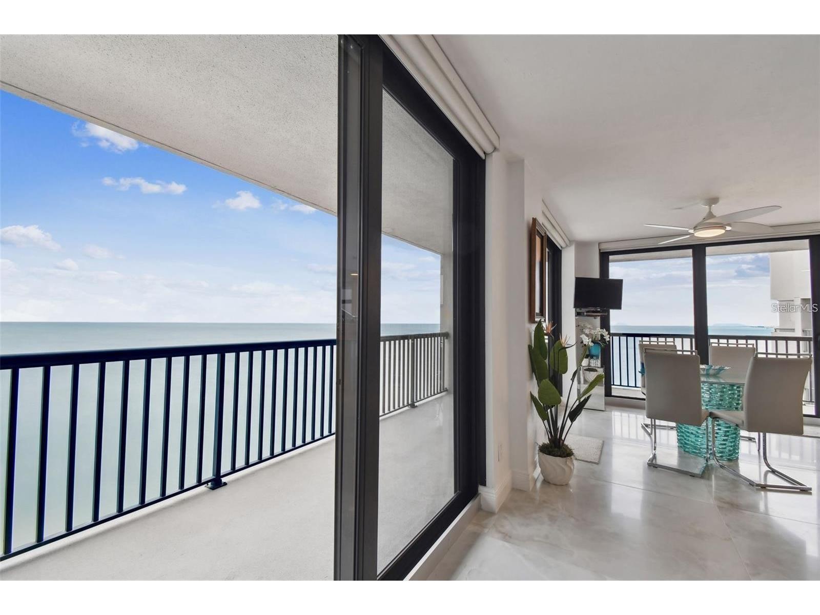 1660 Gulf Boulevard #PH1 Clearwater Beach FL 33767 - GULF OF AMERICA BEACH INTERC TB8472100 image17