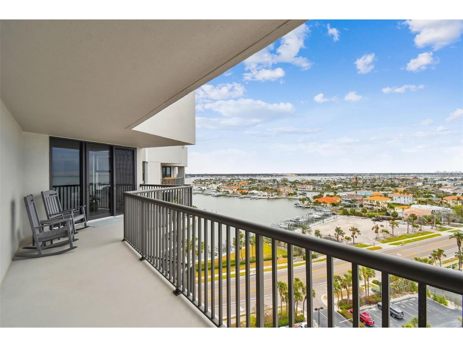 1660 Gulf Boulevard #PH1 Clearwater Beach FL 33767 - GULF OF AMERICA BEACH INTERC TB8472100 image41