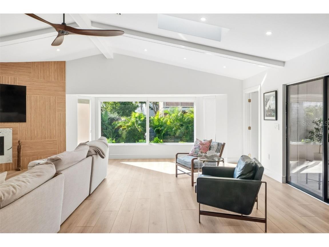 1660 Pine Harrier Circle Sarasota FL 34231 A4670063 image10