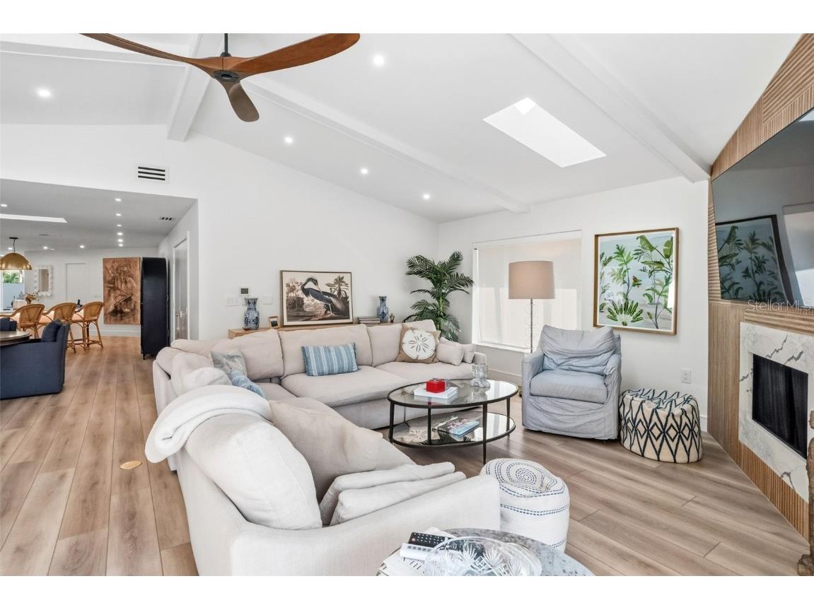 1660 Pine Harrier Circle Sarasota FL 34231 A4670063 image11