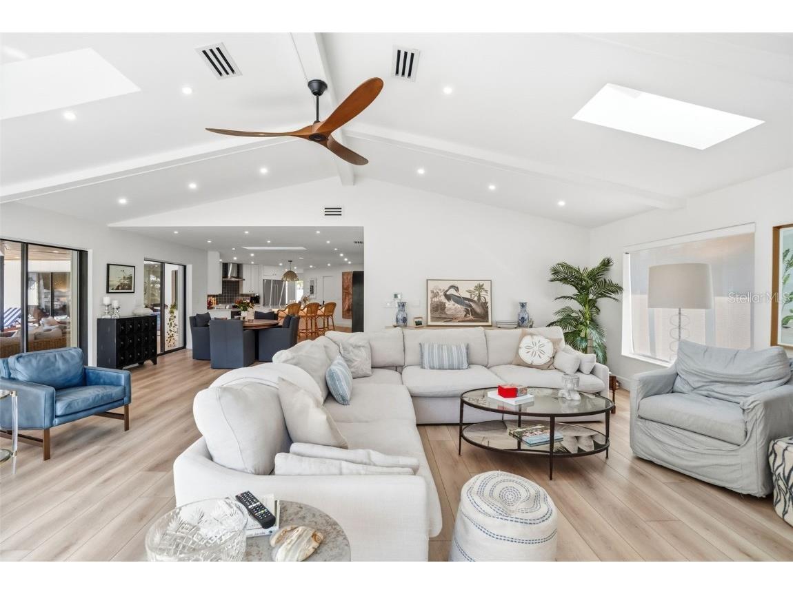 1660 Pine Harrier Circle Sarasota FL 34231 A4670063 image12