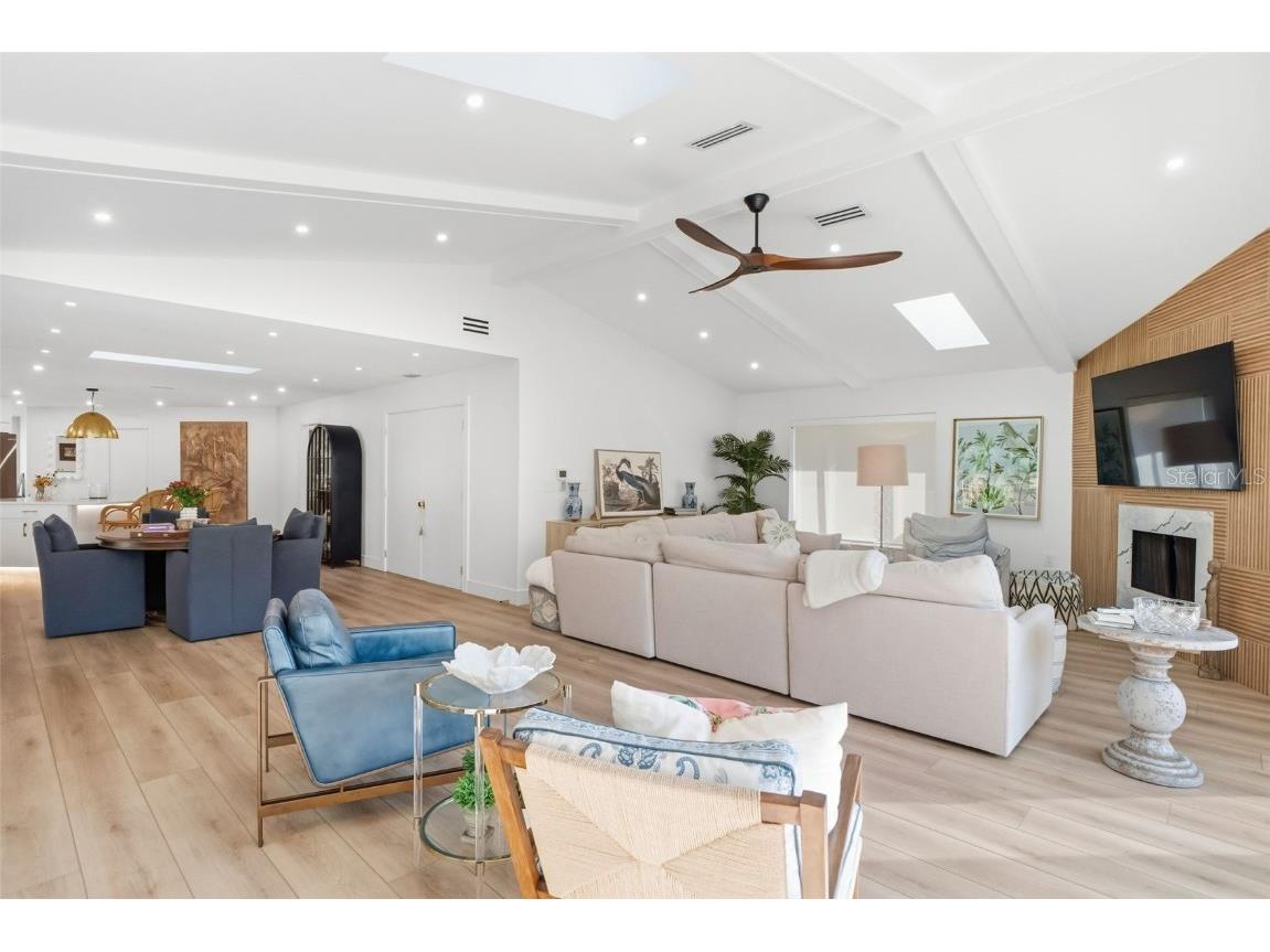 1660 Pine Harrier Circle Sarasota FL 34231 A4670063 image15