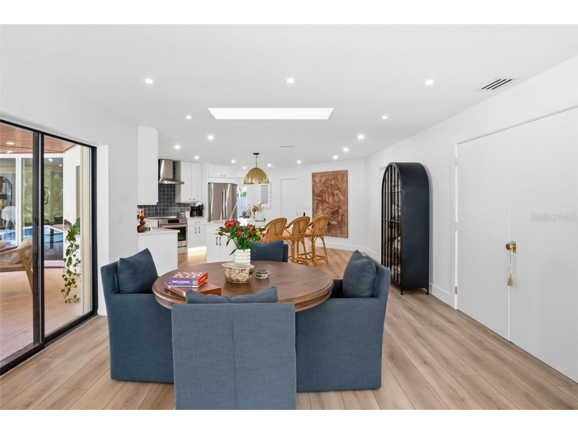 1660 Pine Harrier Circle Sarasota FL 34231 A4670063 image17