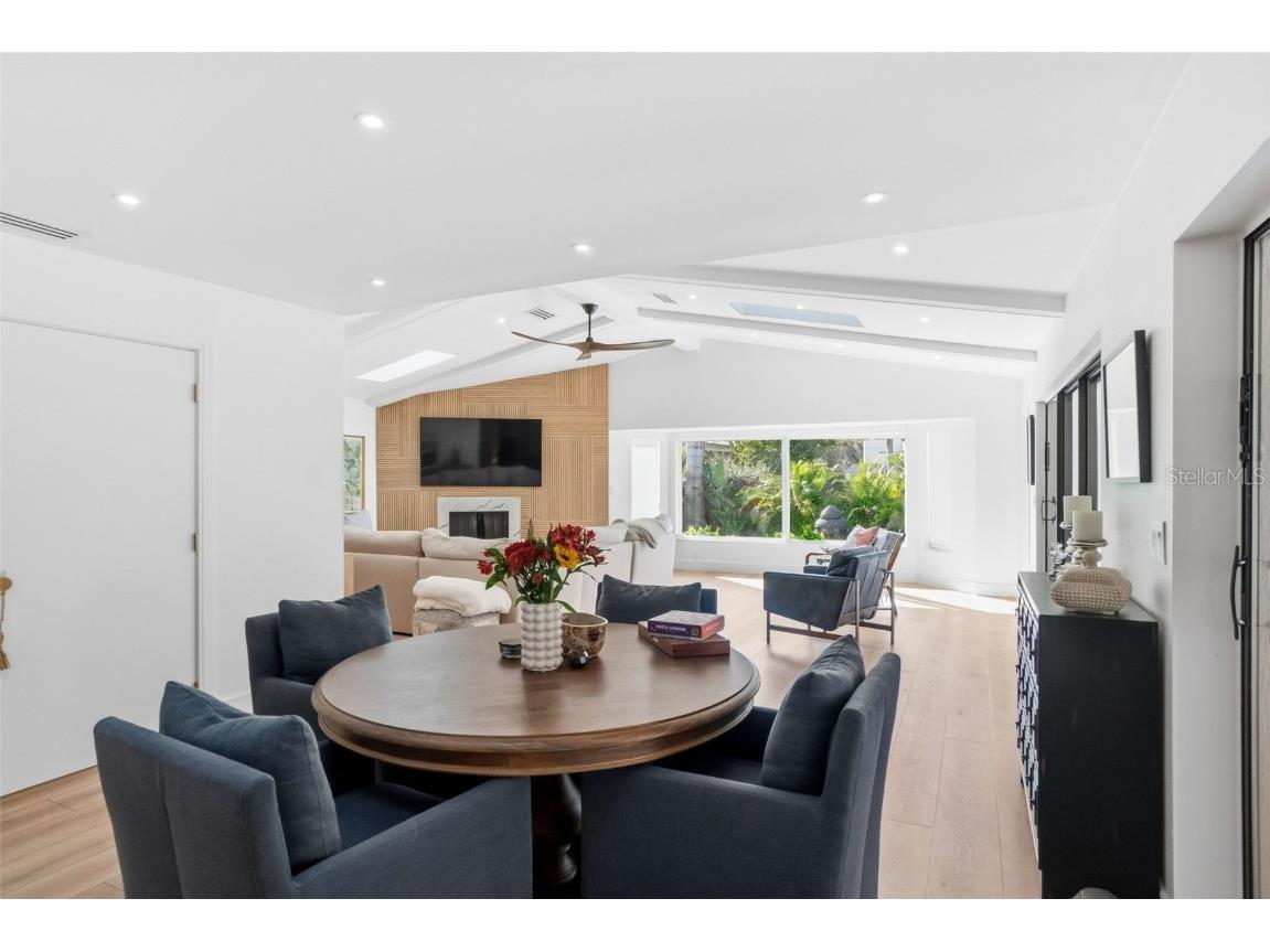 1660 Pine Harrier Circle Sarasota FL 34231 A4670063 image18