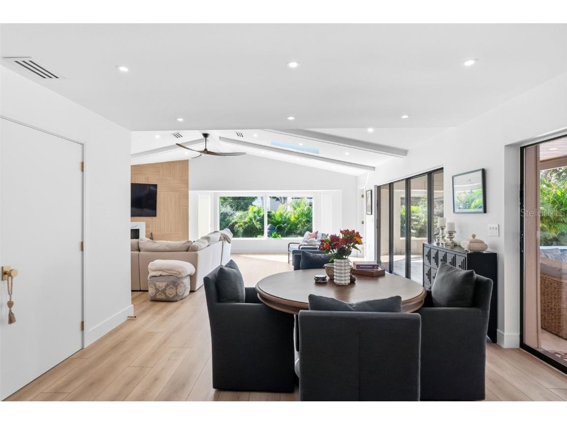 1660 Pine Harrier Circle Sarasota FL 34231 A4670063 image19