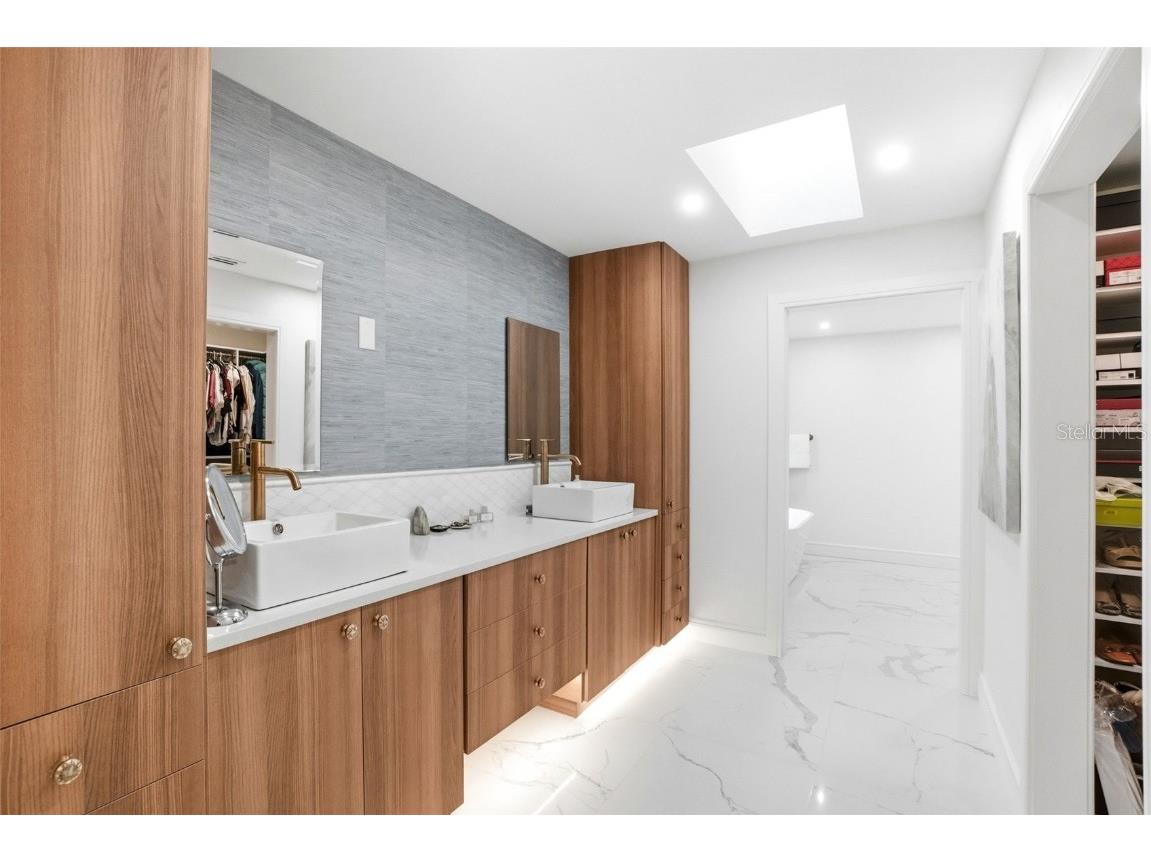 1660 Pine Harrier Circle Sarasota FL 34231 A4670063 image37