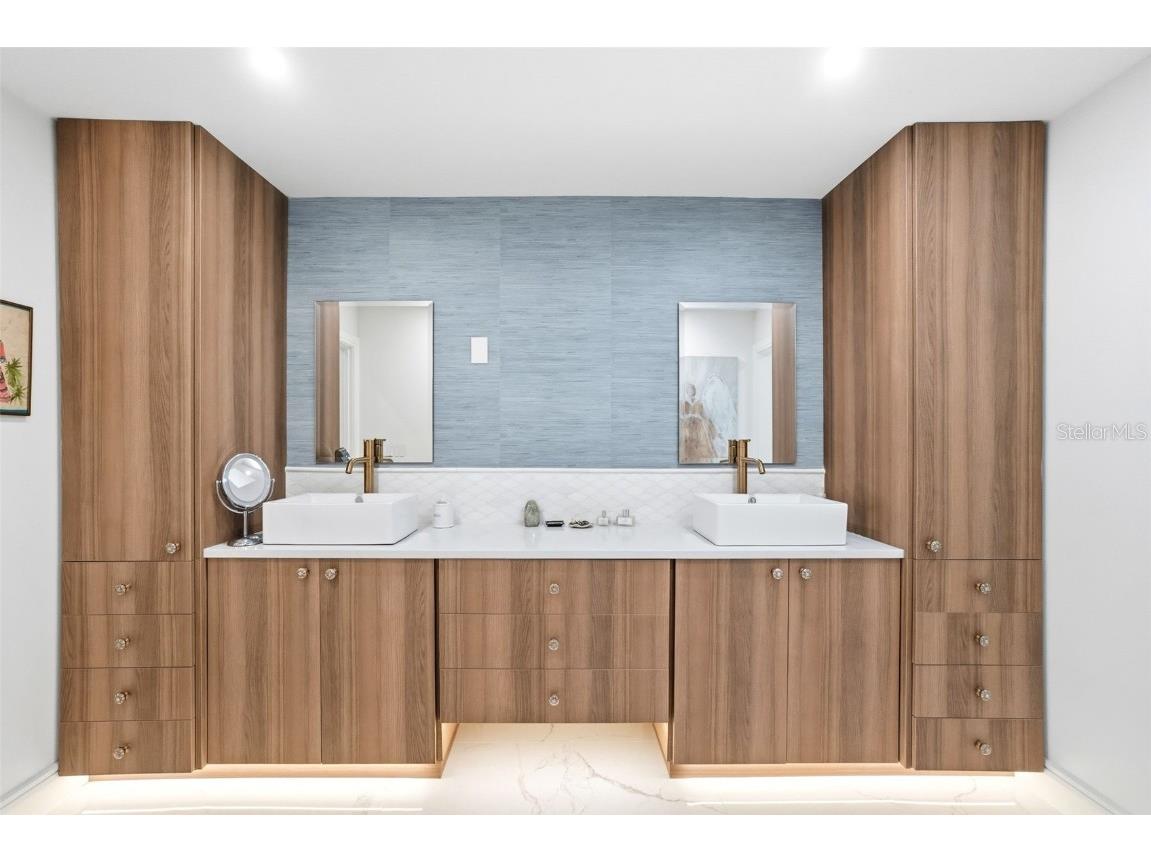 1660 Pine Harrier Circle Sarasota FL 34231 A4670063 image38