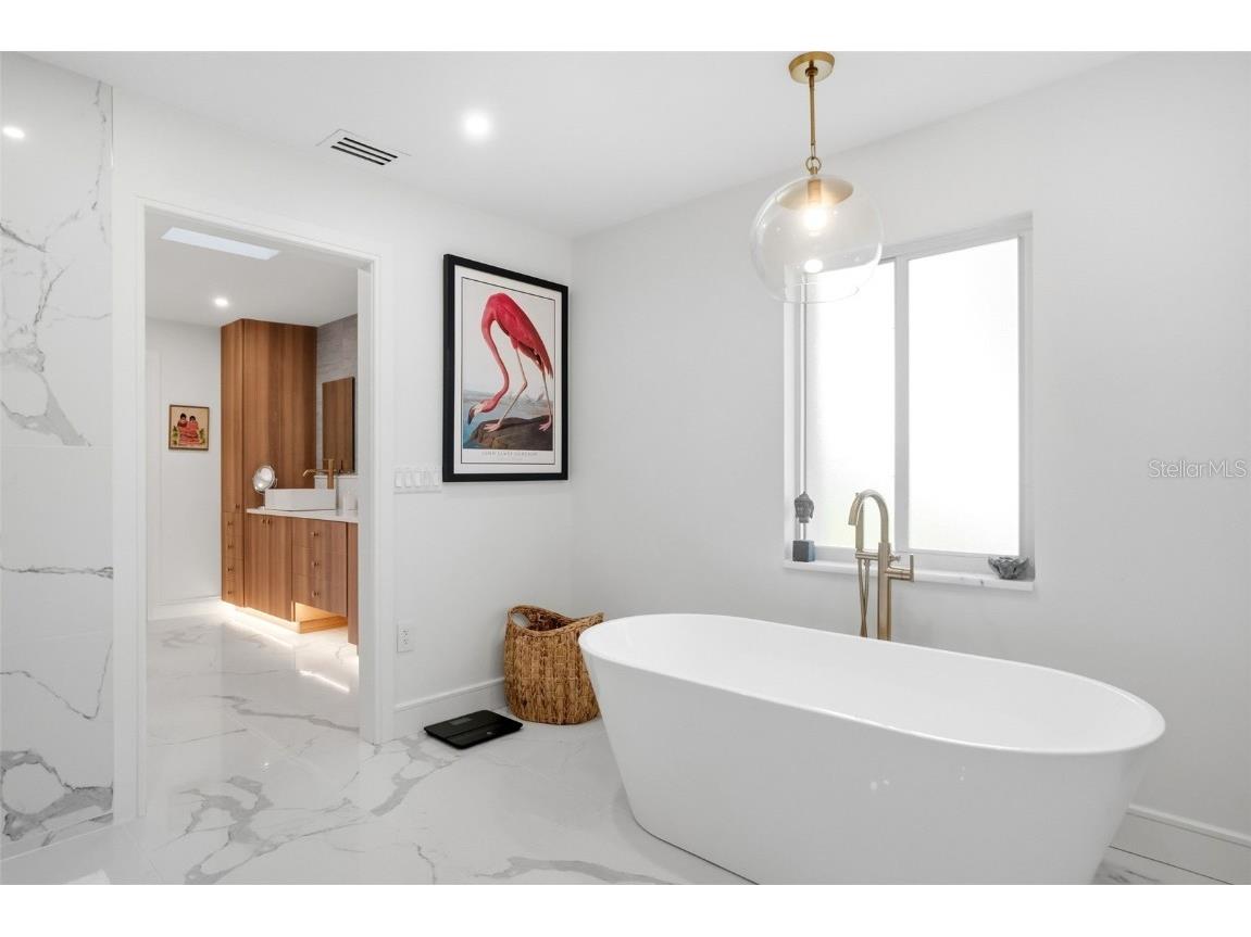 1660 Pine Harrier Circle Sarasota FL 34231 A4670063 image42